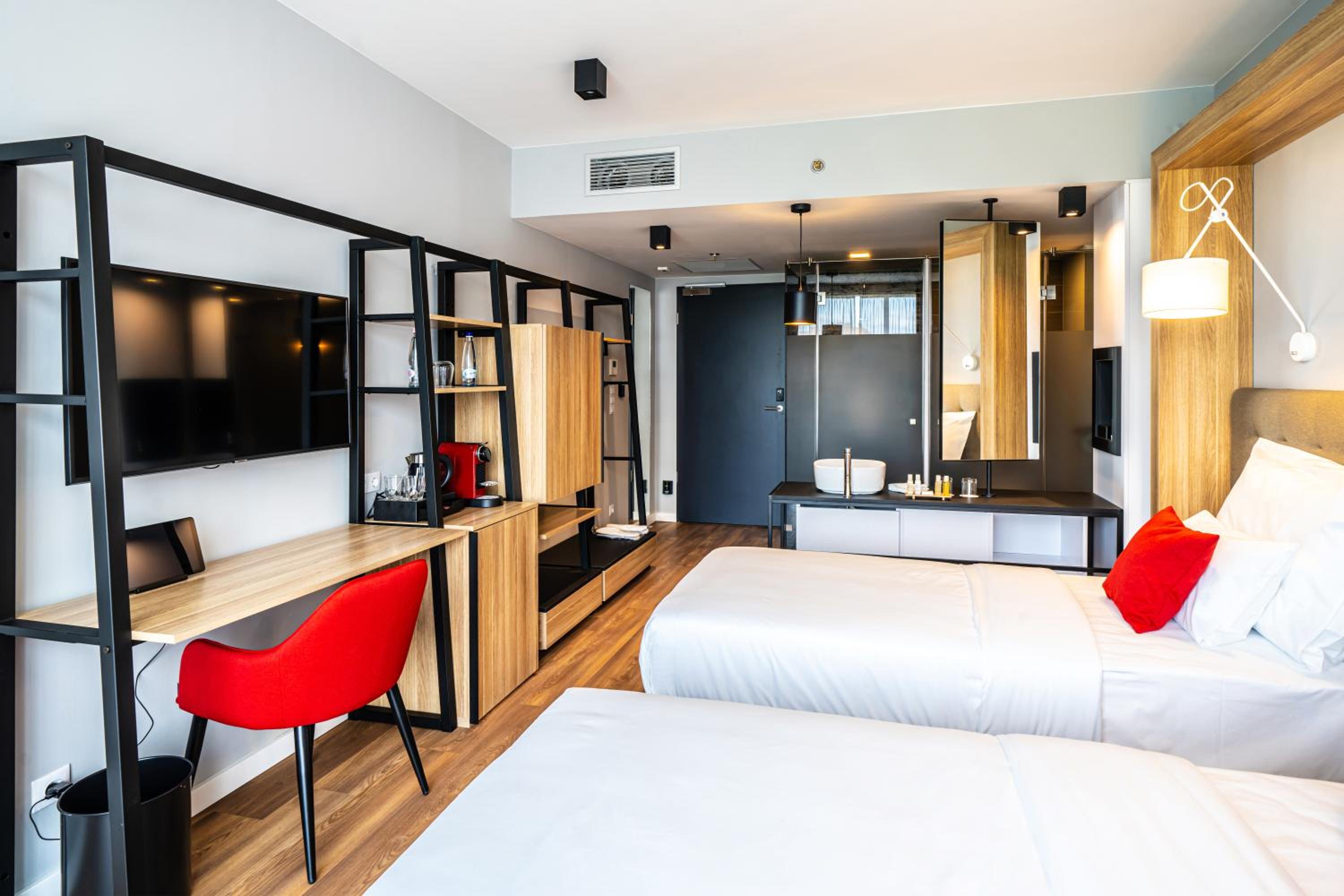  Superior Double or Twin Room - Photo 2