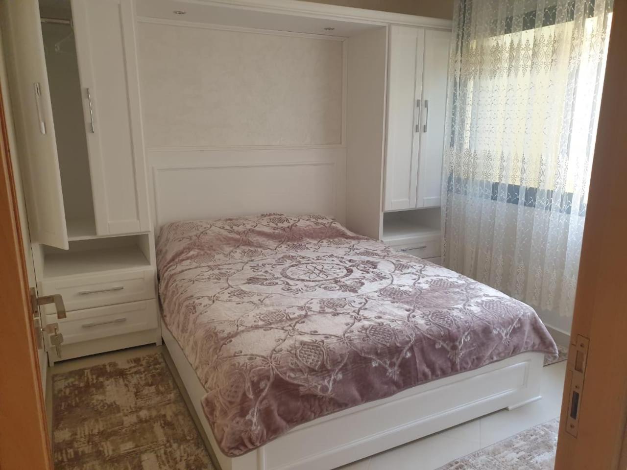 One-Bedroom Apartment - Photo 22
