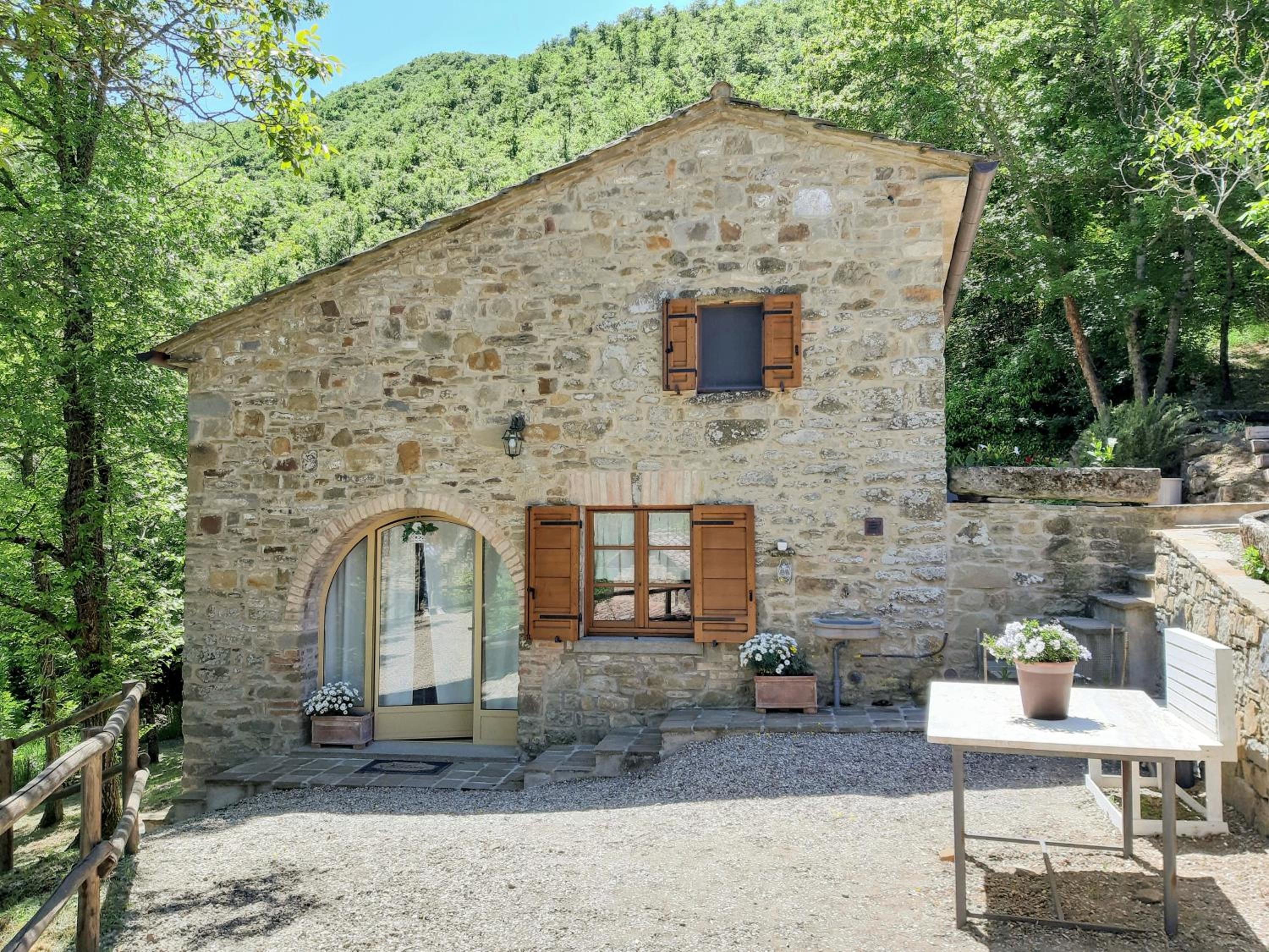 Two-Bedroom House photo 2