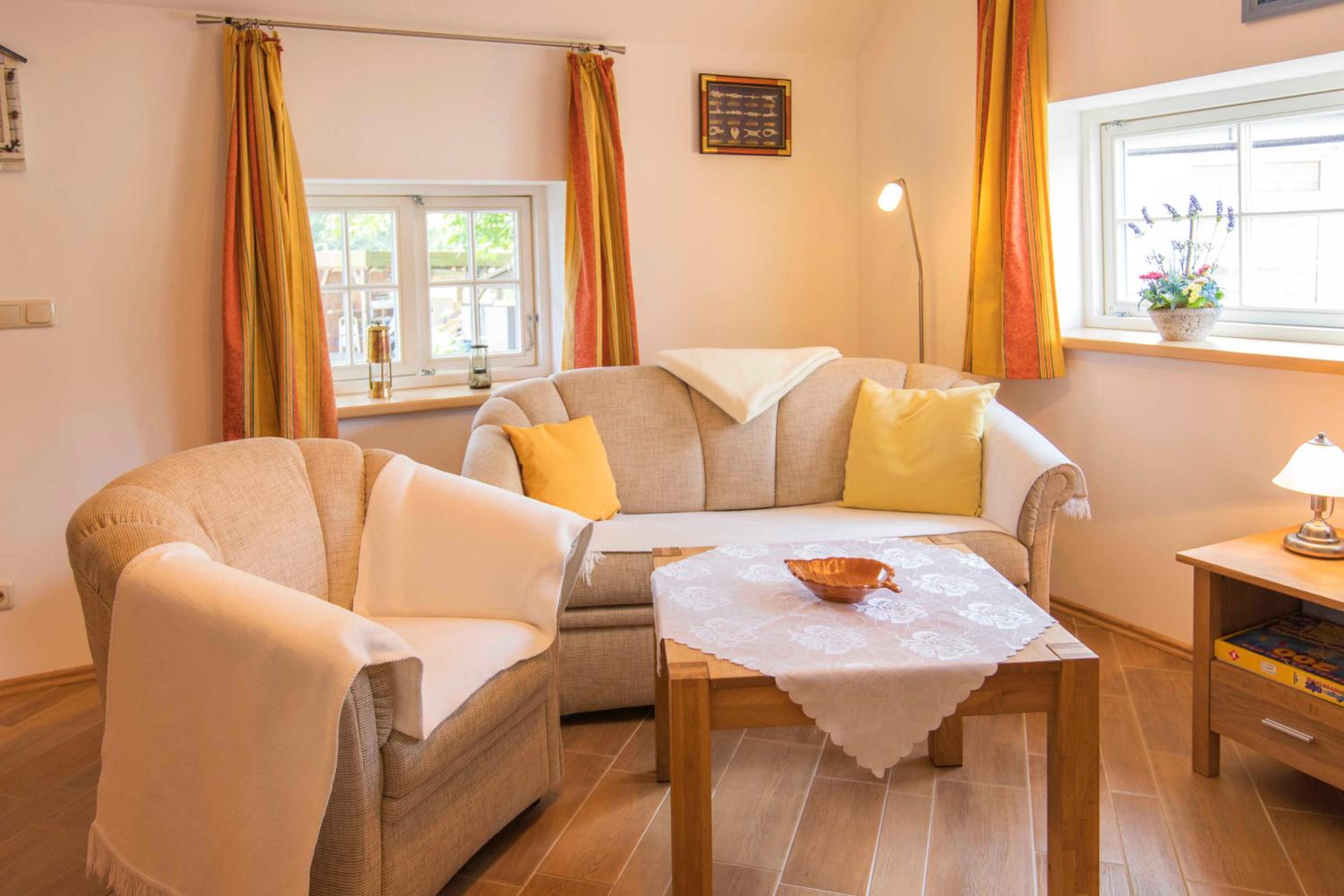 One-Bedroom House photo 1