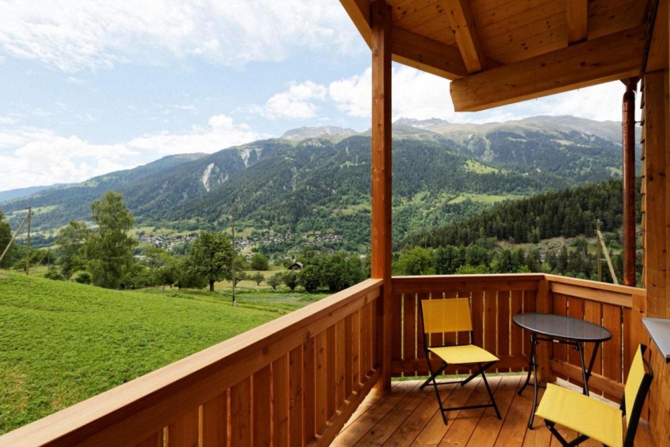 Double Room with Balcony - Photo 4