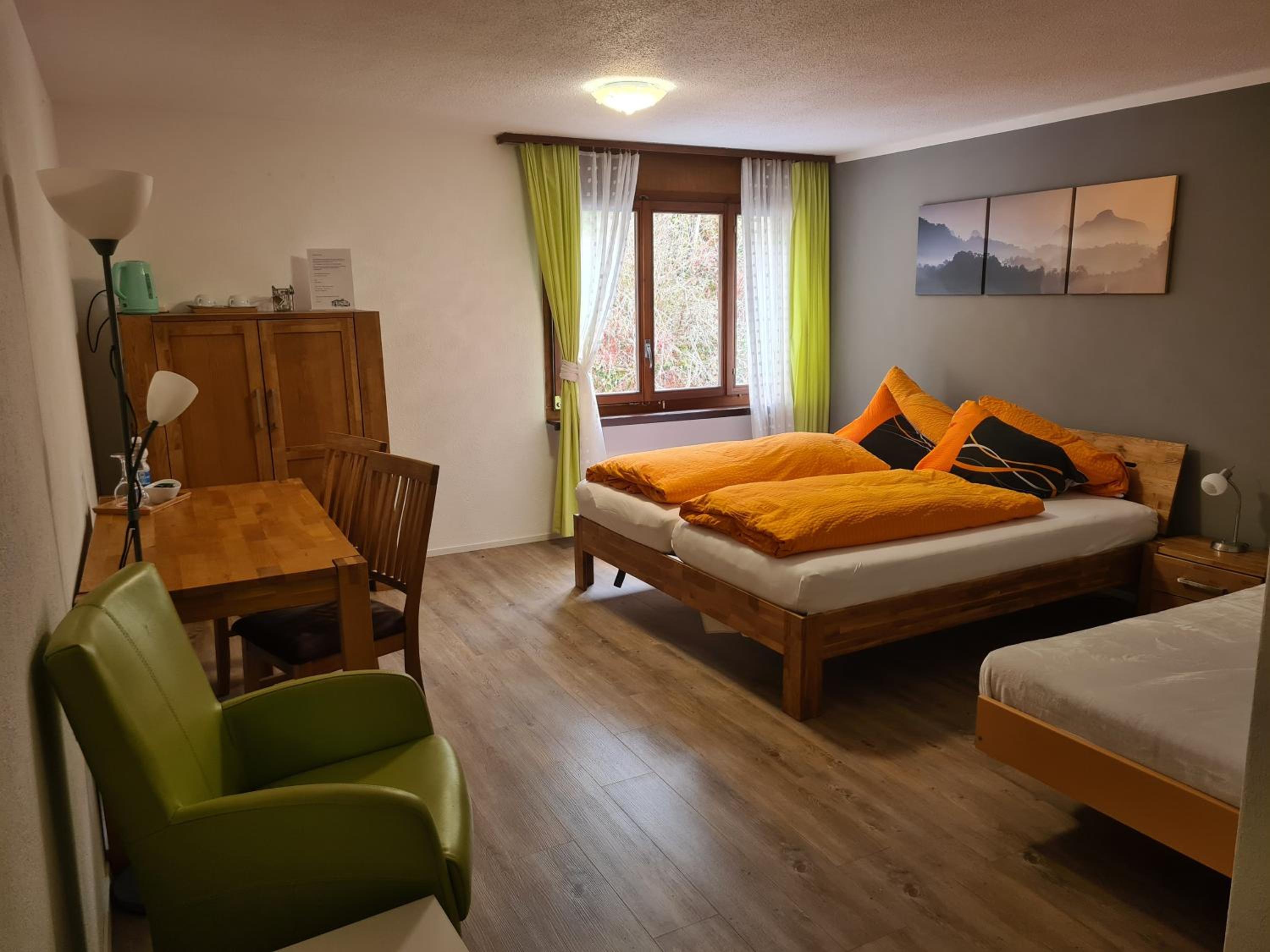 Double Room - Photo 2