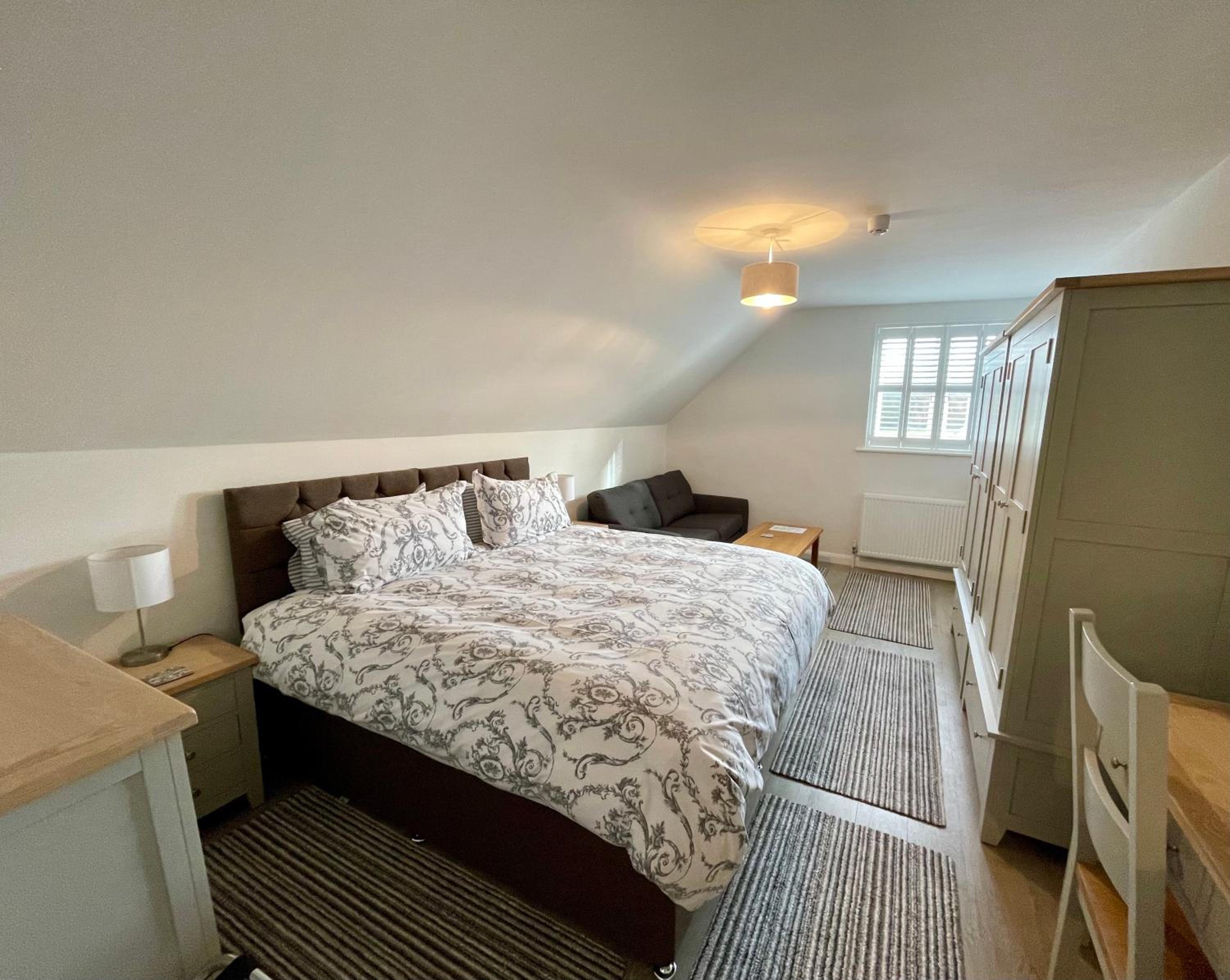 Deluxe Double or Twin Room
