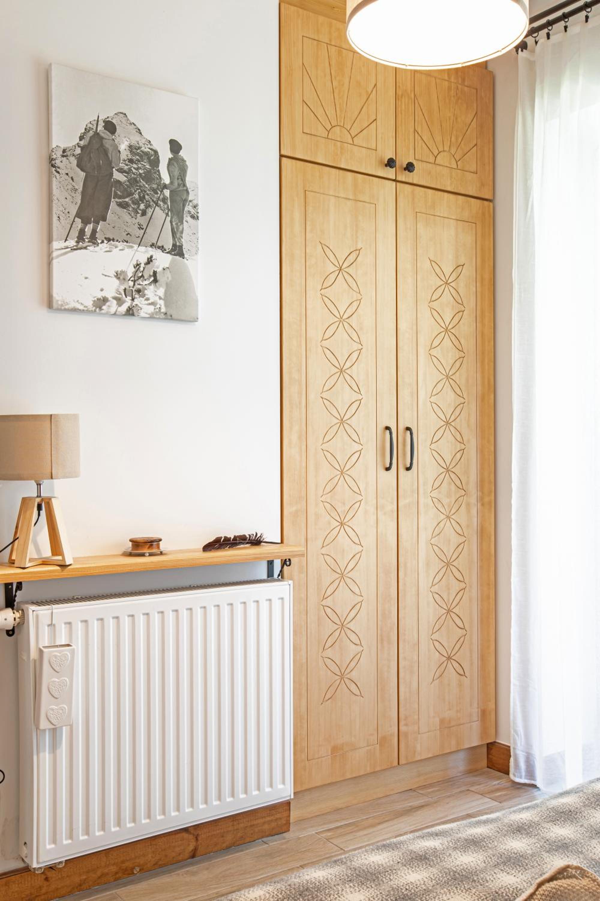 Two-Bedroom Apartment - Photo 16