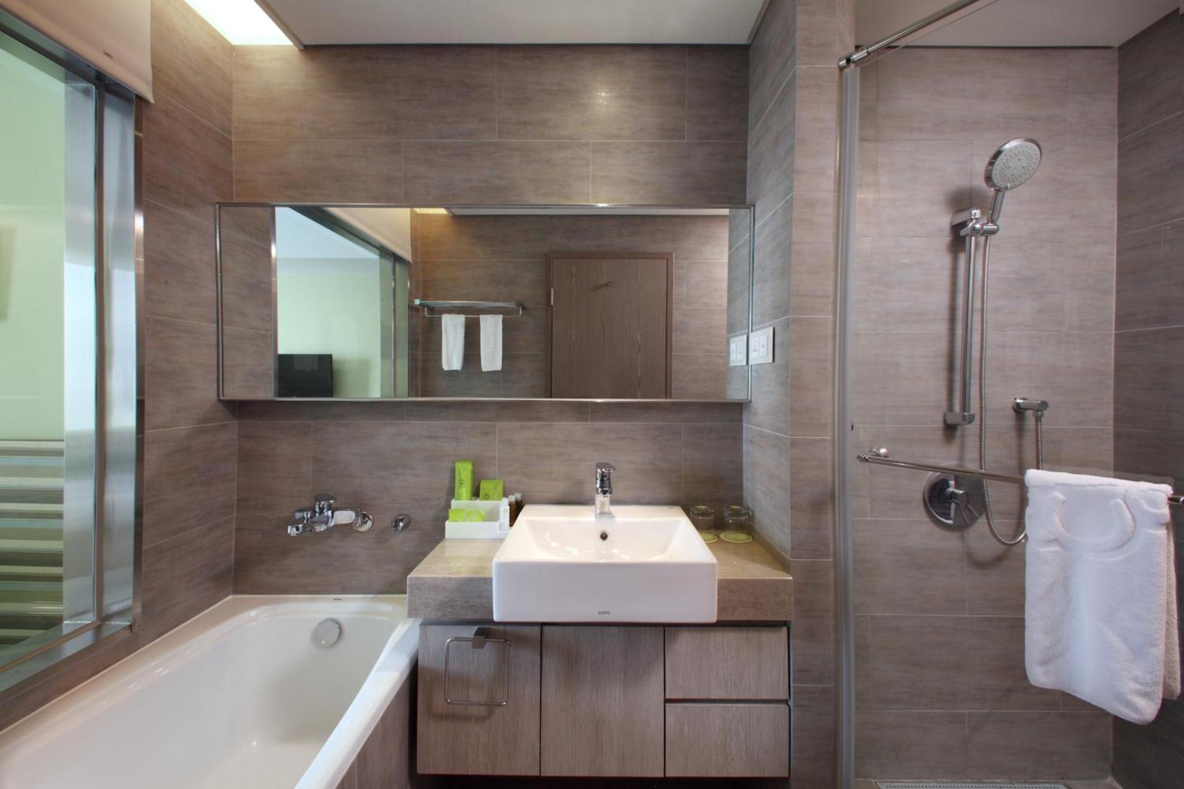 Family Room with Bath photo 3