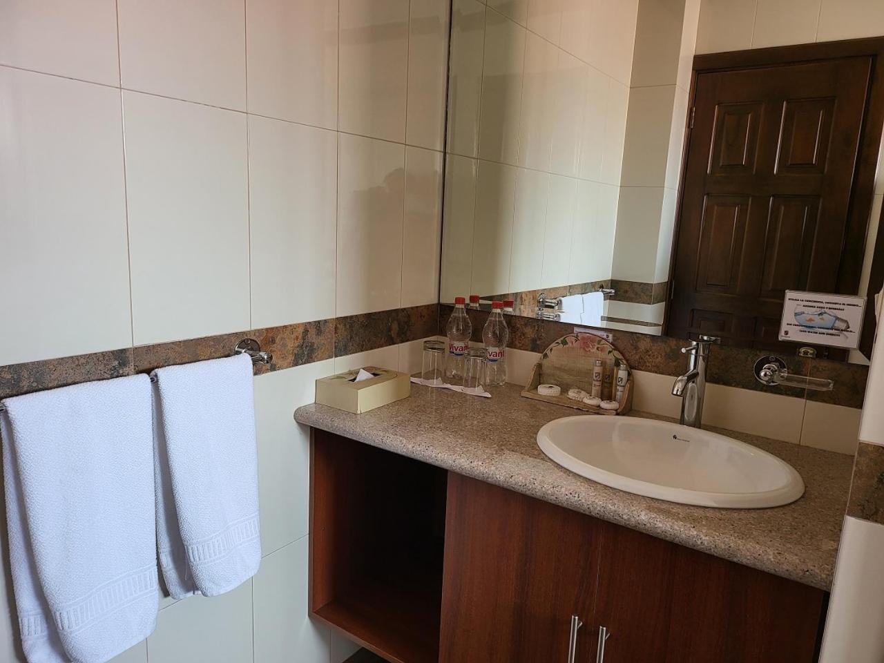 Twin Room photo 2