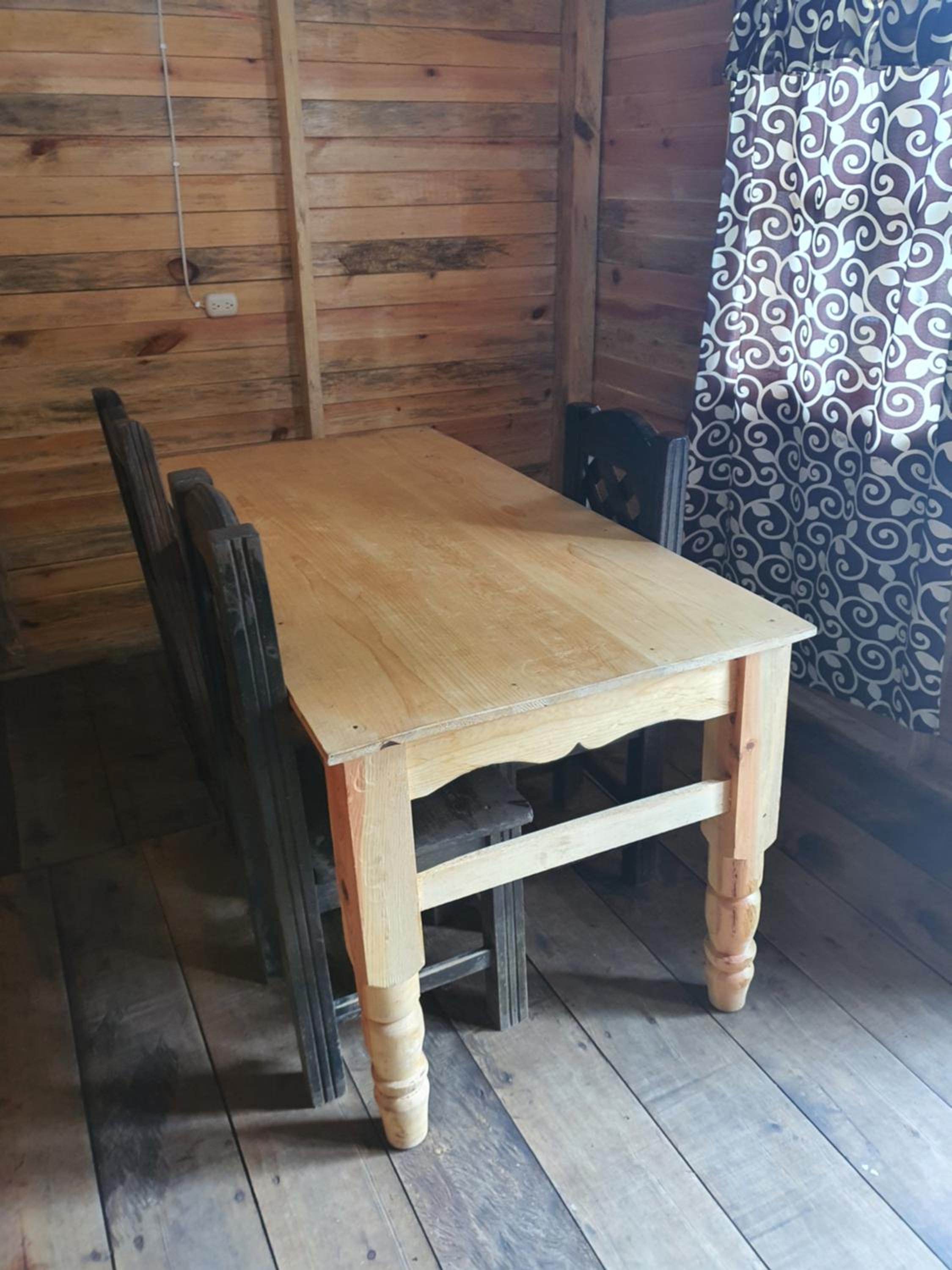 Three-Bedroom Chalet - Photo 4