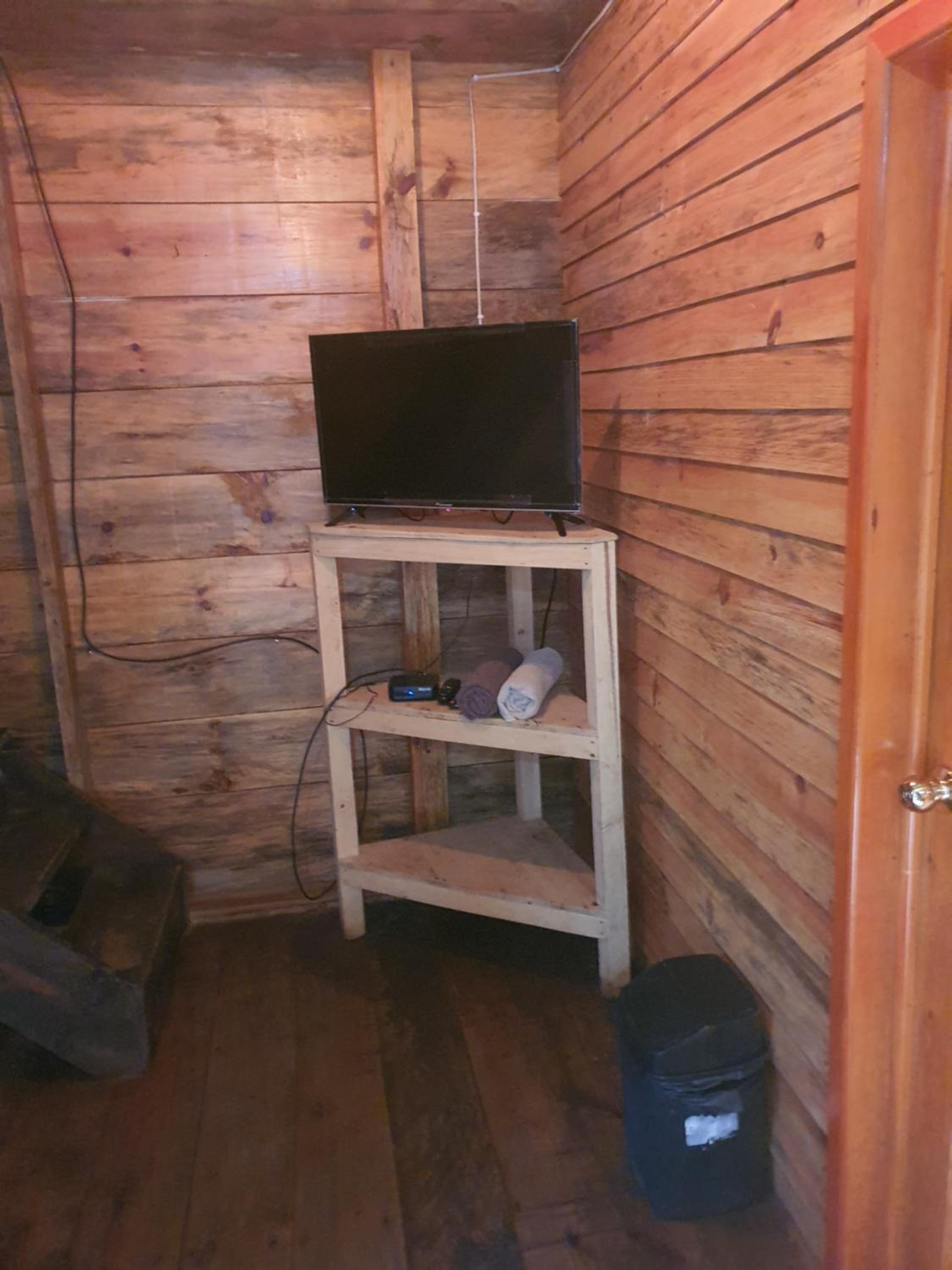 Three-Bedroom Chalet - Photo 8