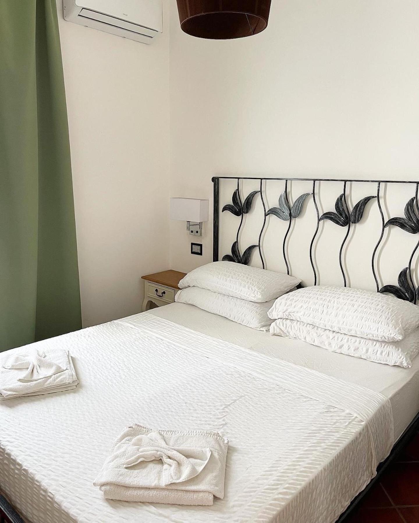 Superior Double Room - Photo 3