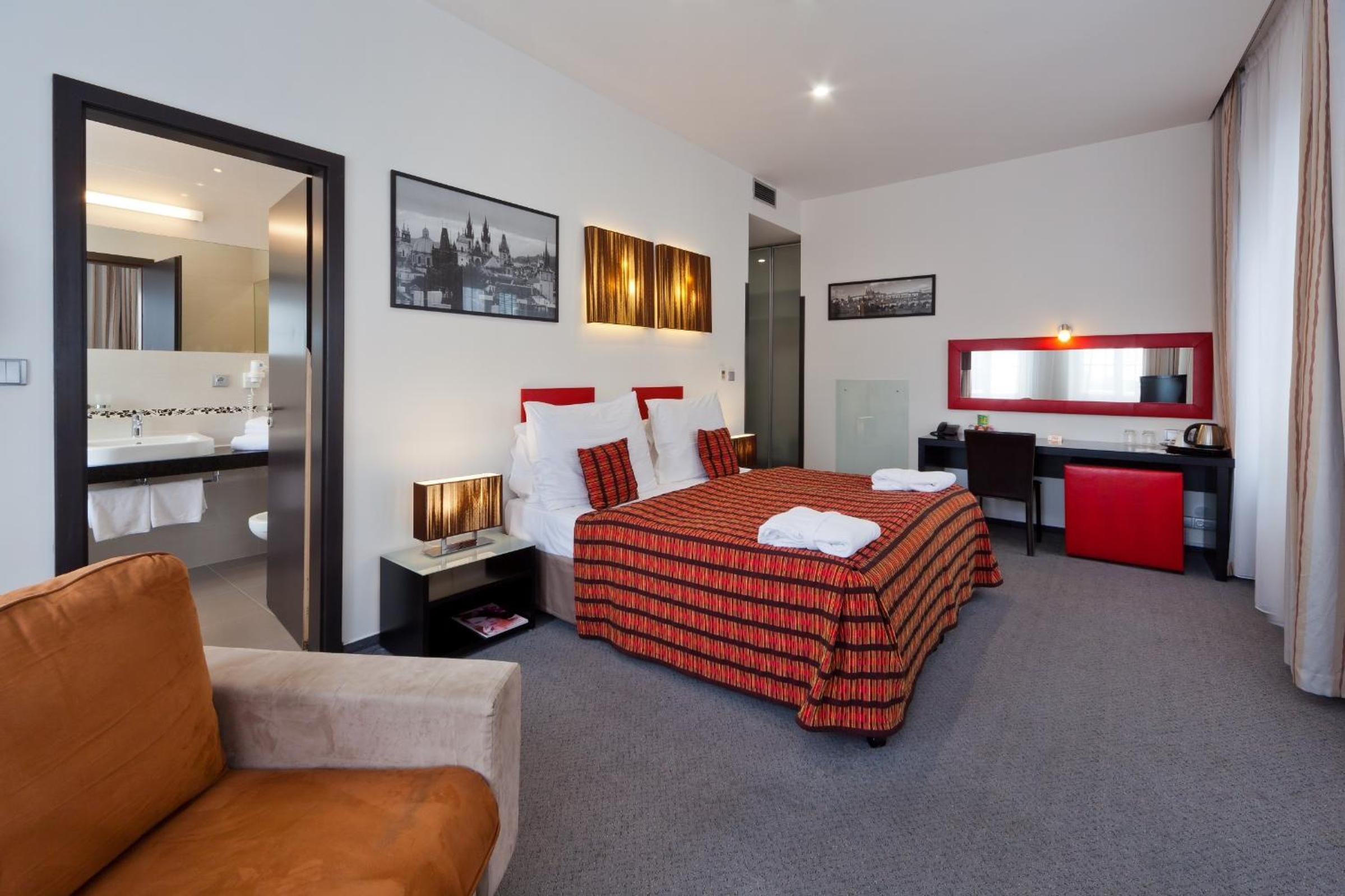 Suite with City View