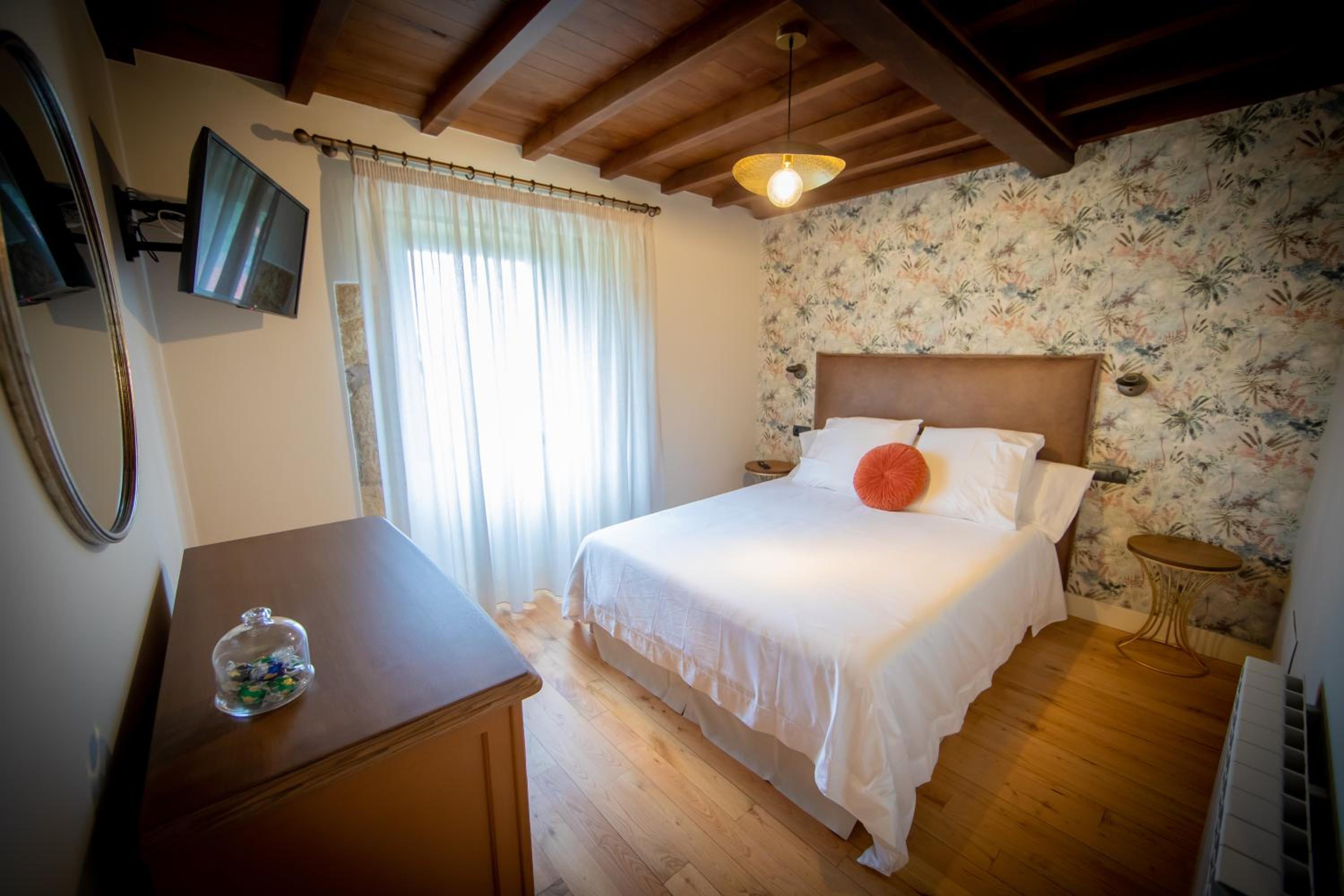 Double Room with Garden View - Photo 11