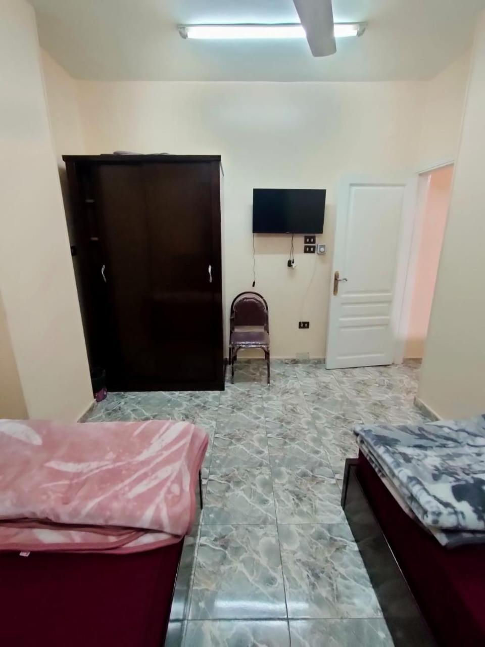 One-Bedroom Apartment (2 Adults) - Photo 3