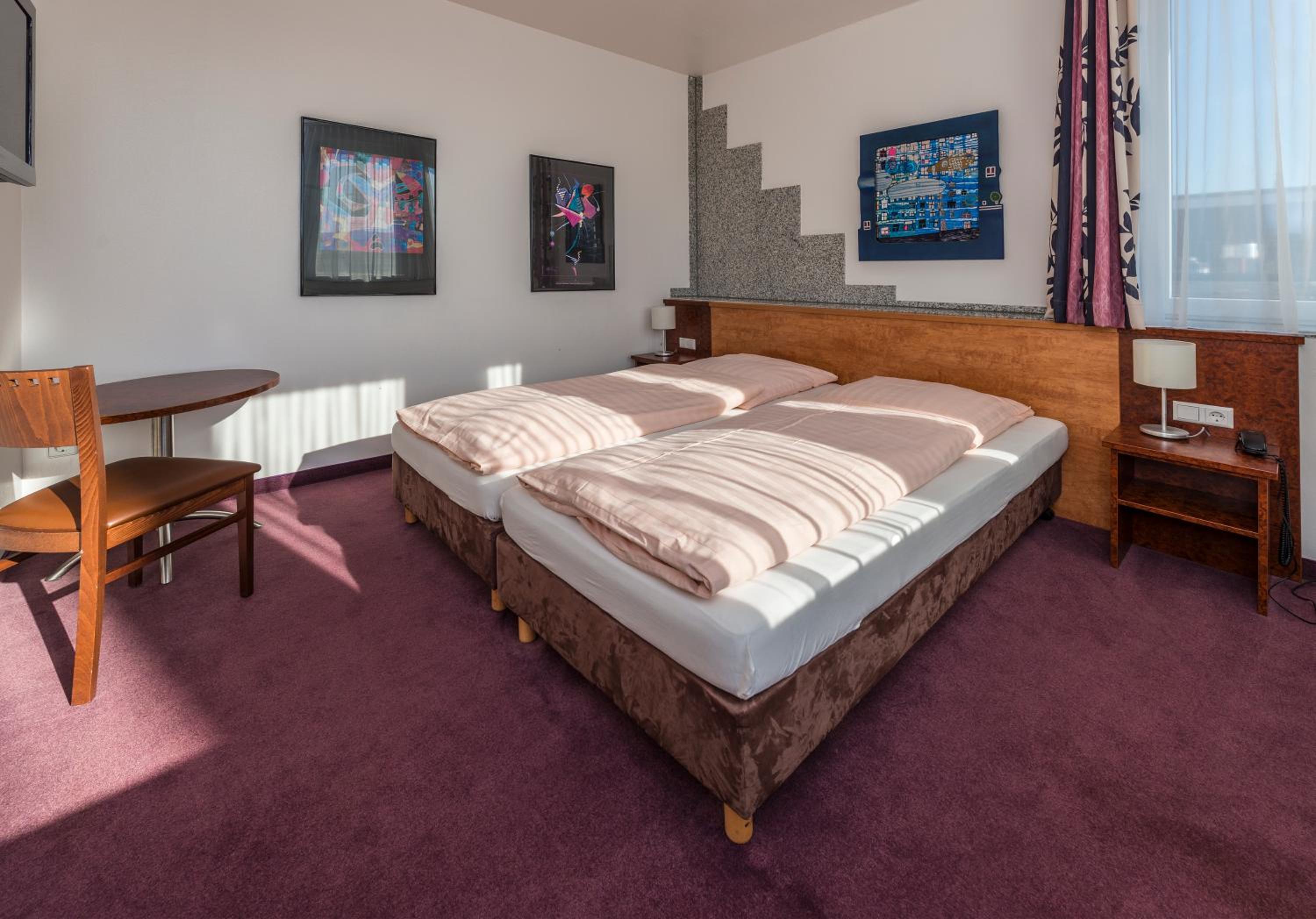 Quadruple Room - Photo 2