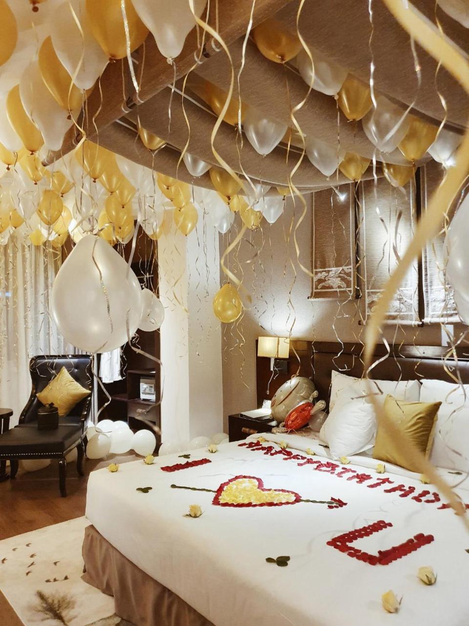 Deluxe Double Room (Daily free Mini-bar & (1) time Afternoon Tea)