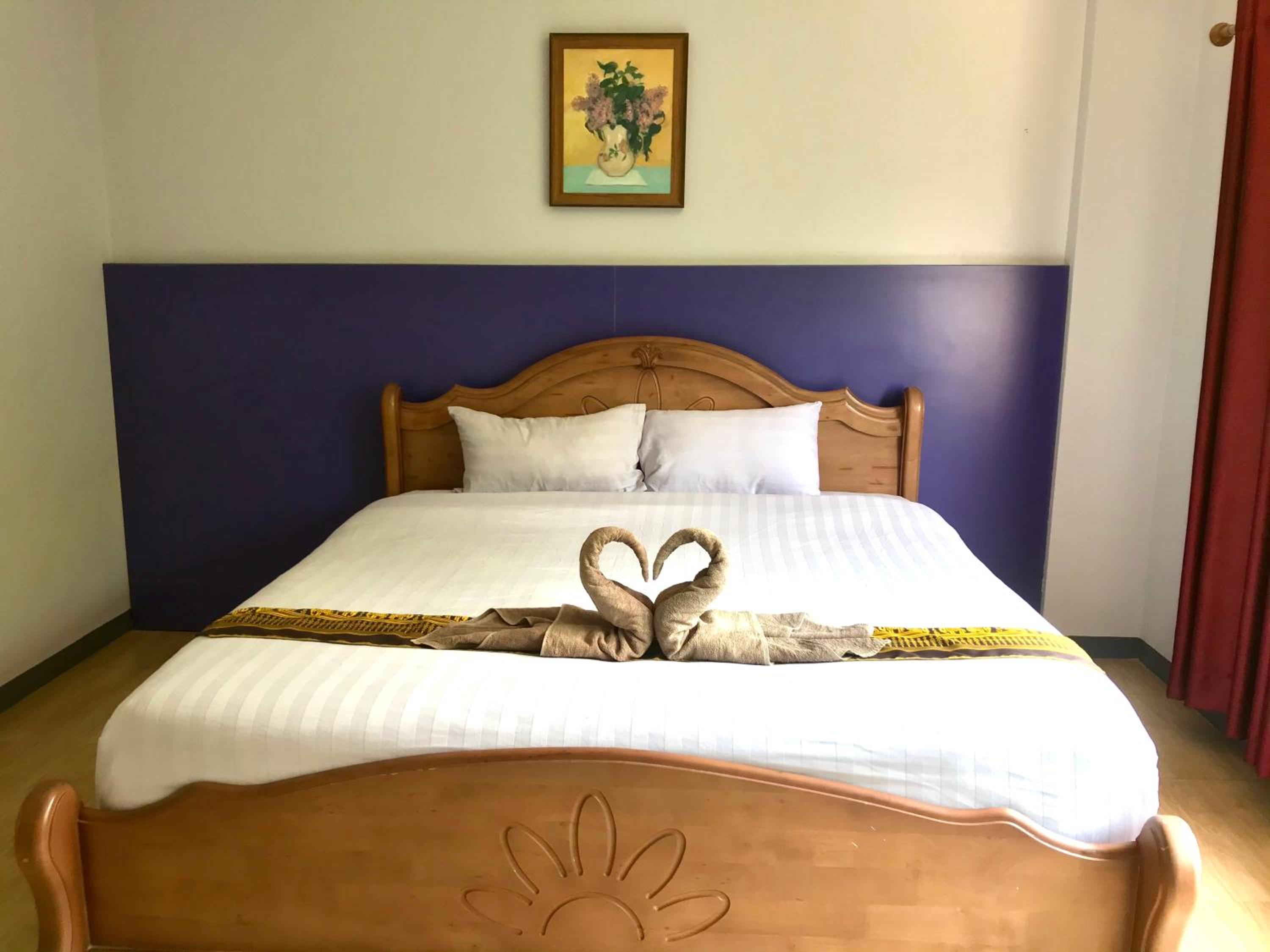 Economy Double Room - Photo 4