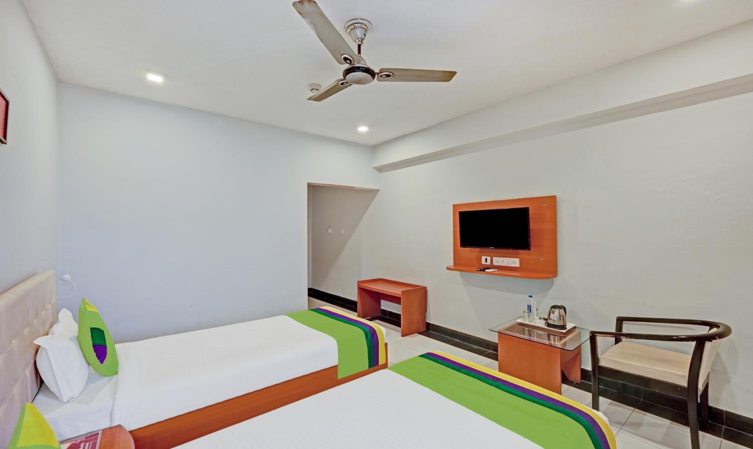 Standard Room - Photo 10