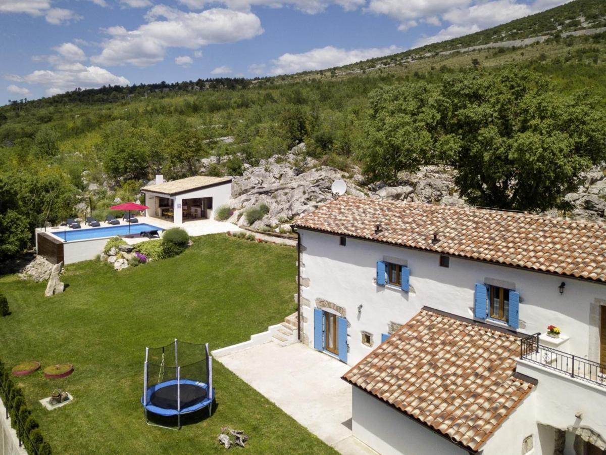 Villa with Private Pool photo 2