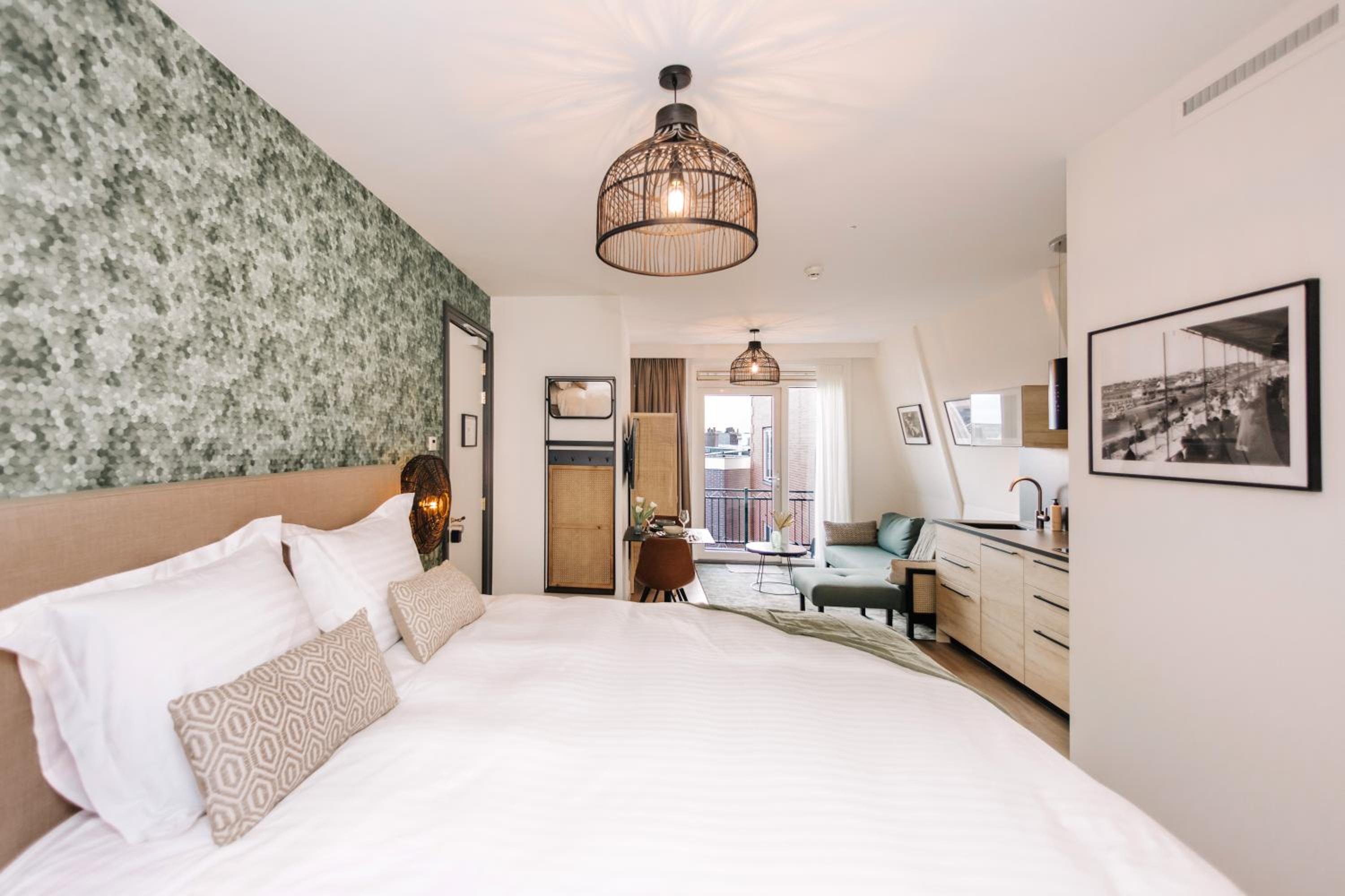 Suite with Terrace - Photo 1