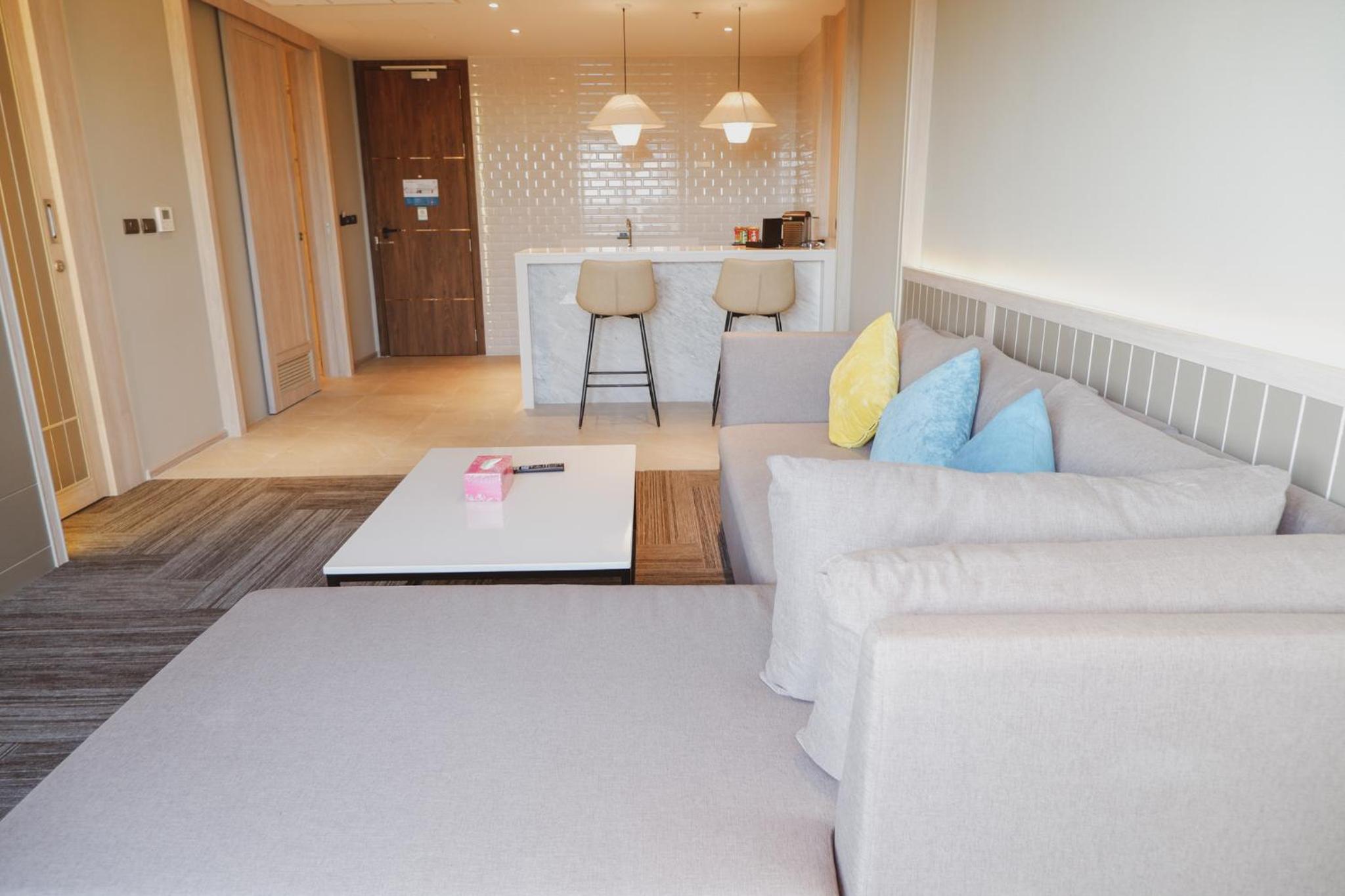 Breeze Executive Suite
