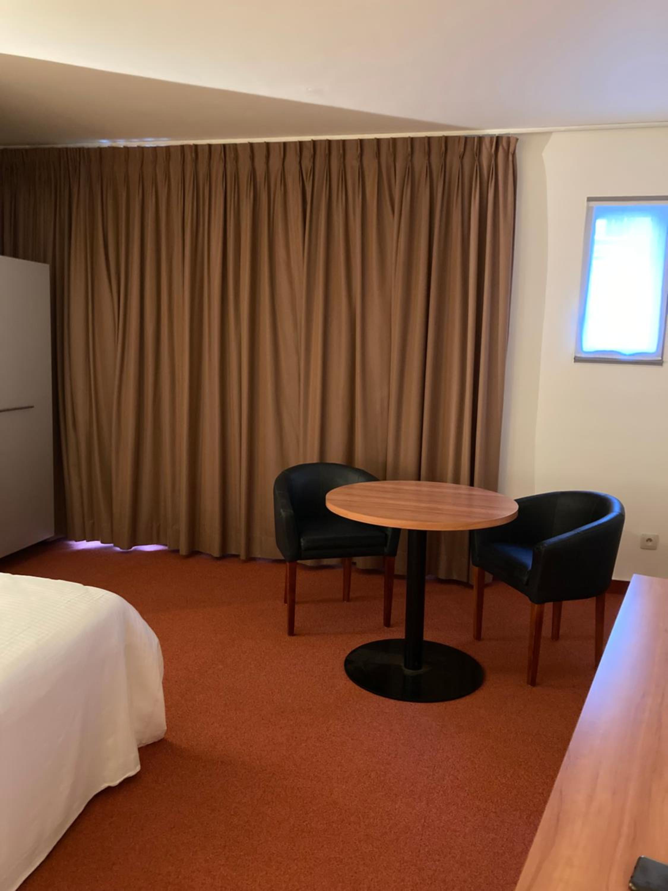 Deluxe King Room photo 1