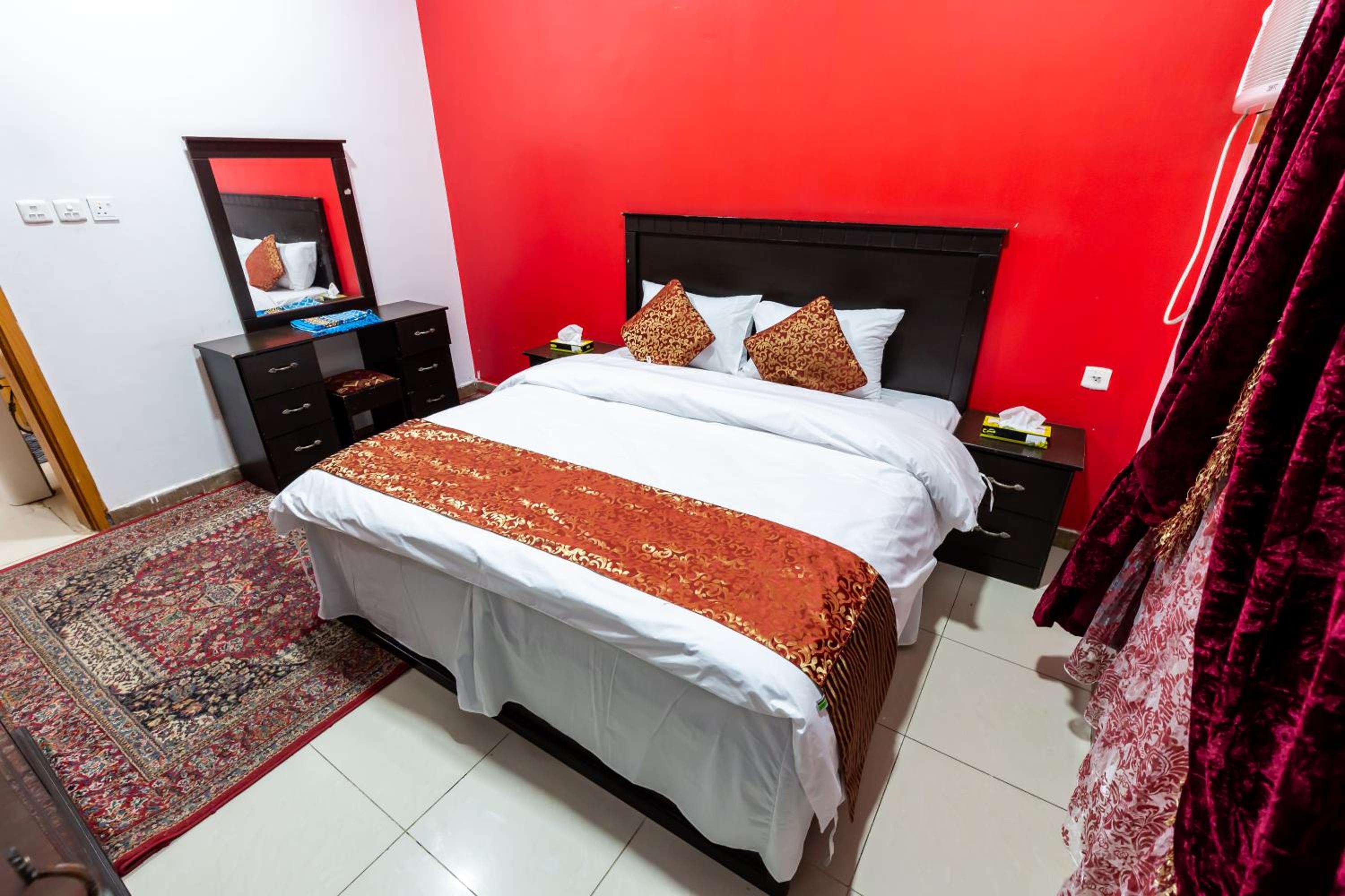 Double or Twin Room with Private Bathroom photo 1