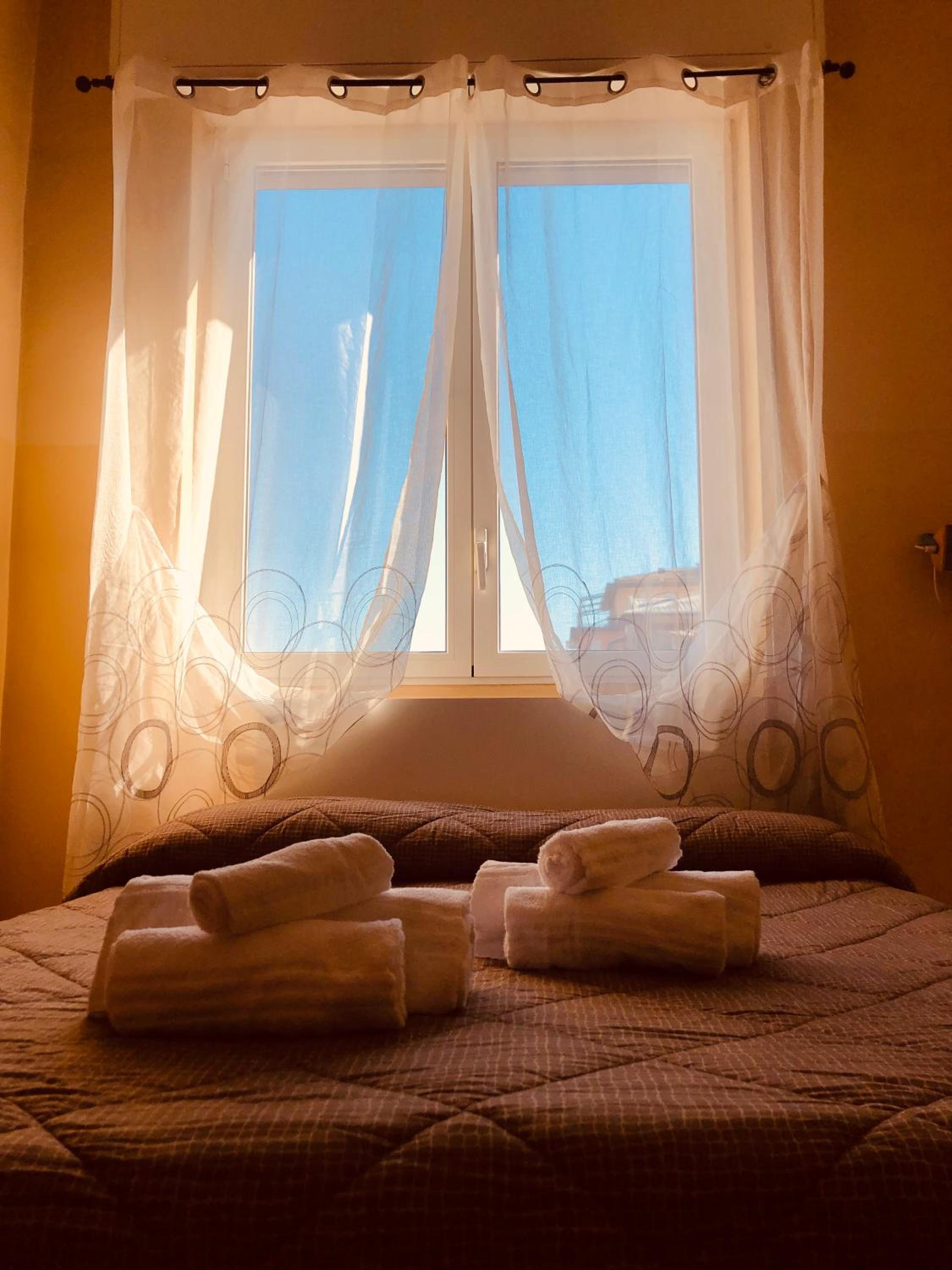 Double Room - Photo 15