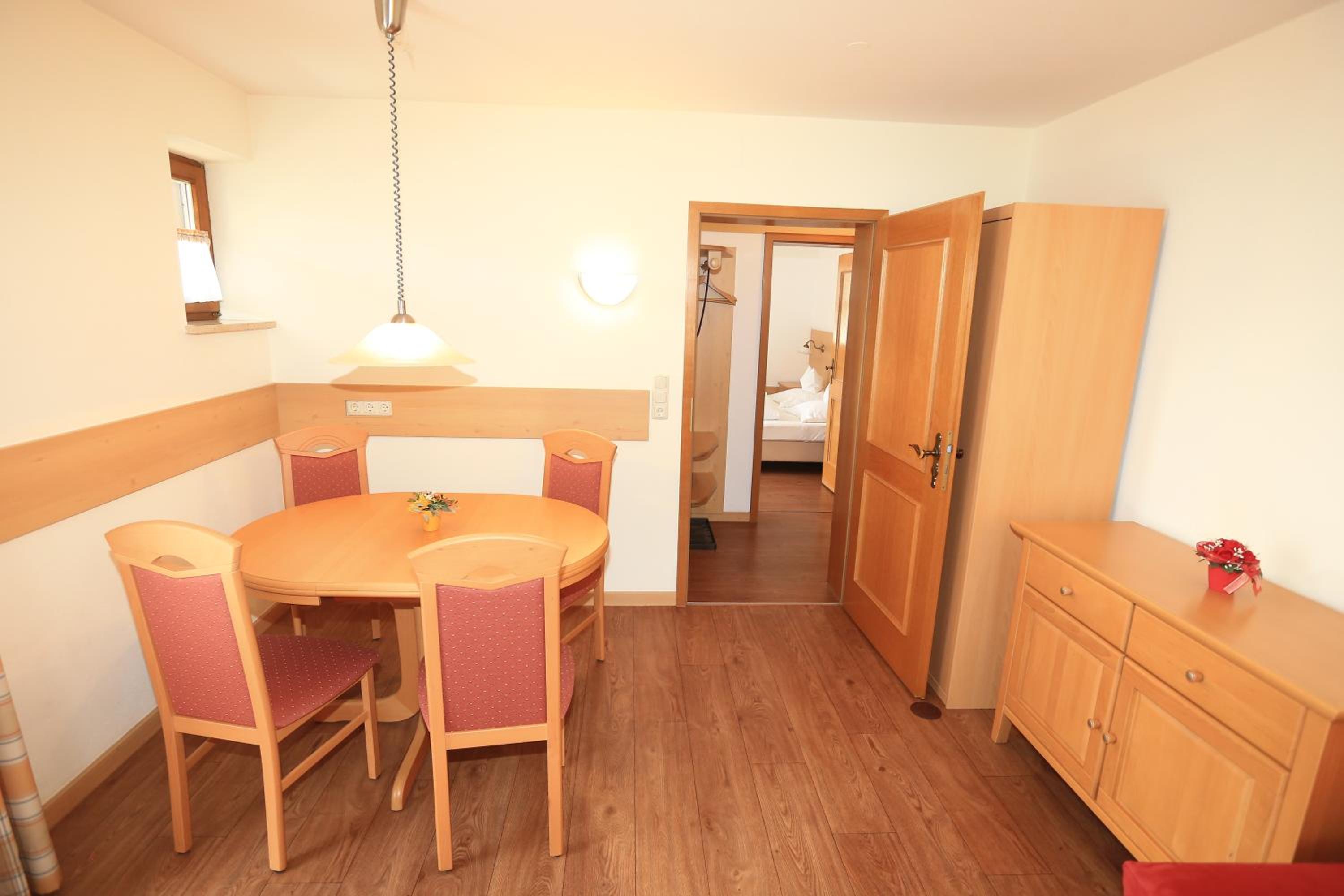 Double or Twin Room photo 2