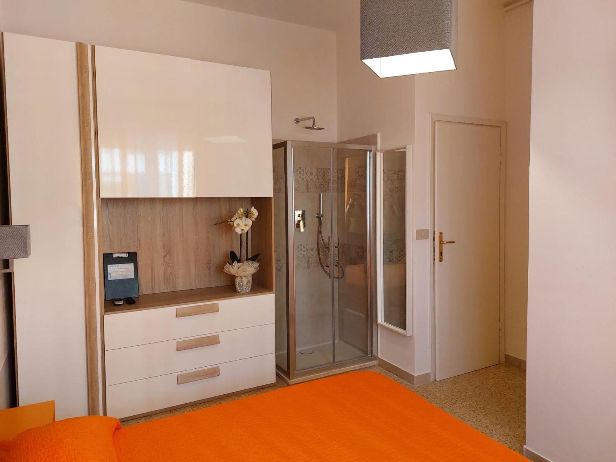 Standard Double Room - Photo 2