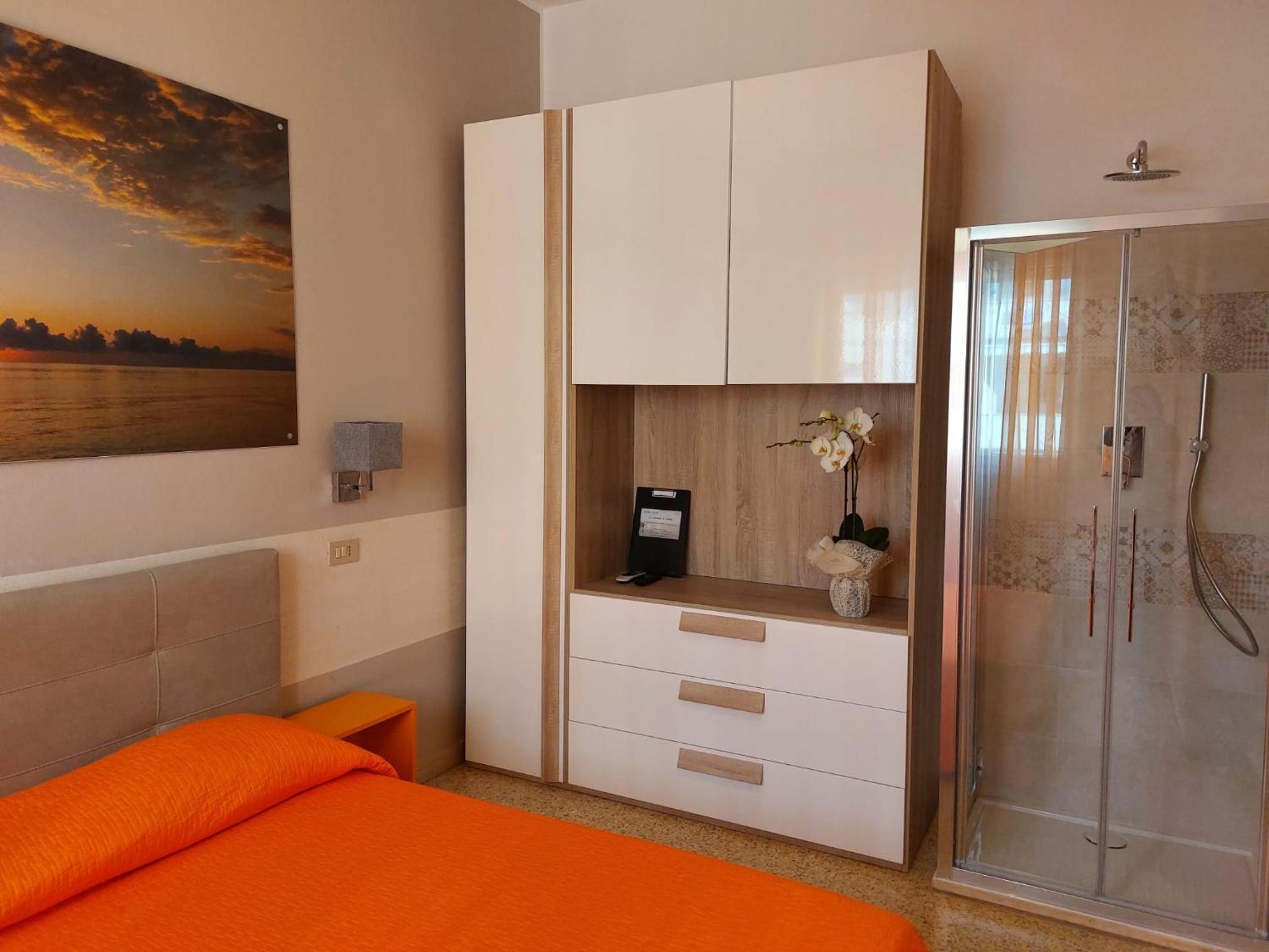 Standard Double Room - Photo 3