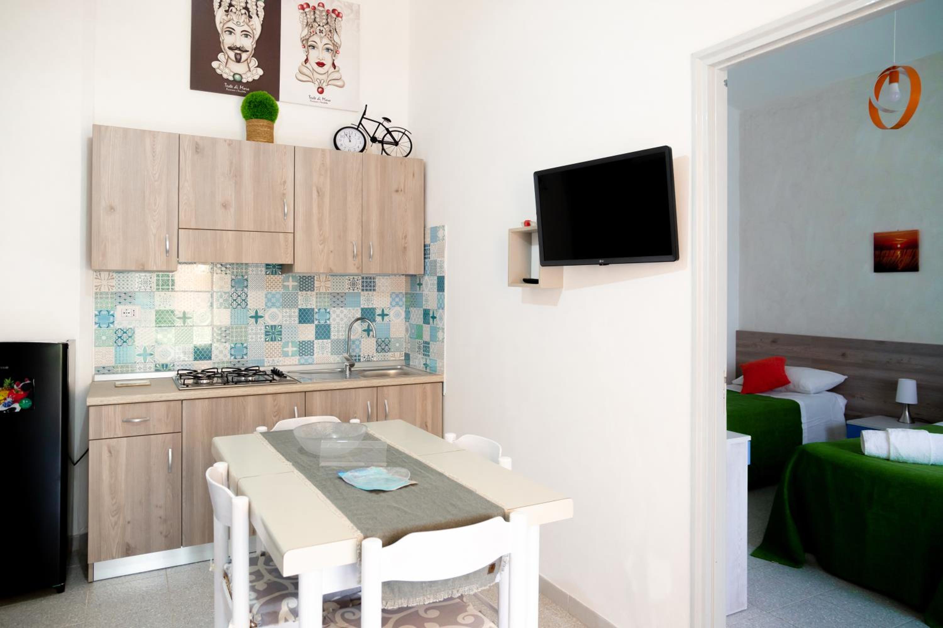 One-Bedroom House photo 3