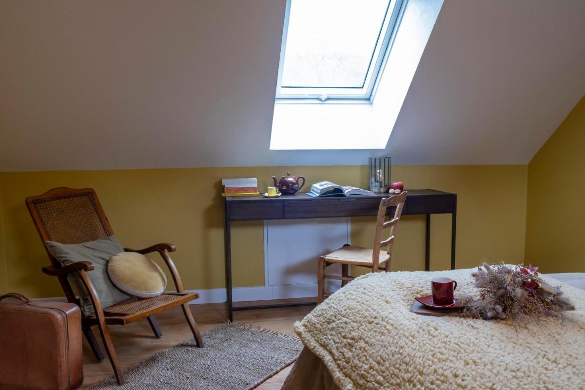 Standard Double or Twin Room with Garden View - Photo 3