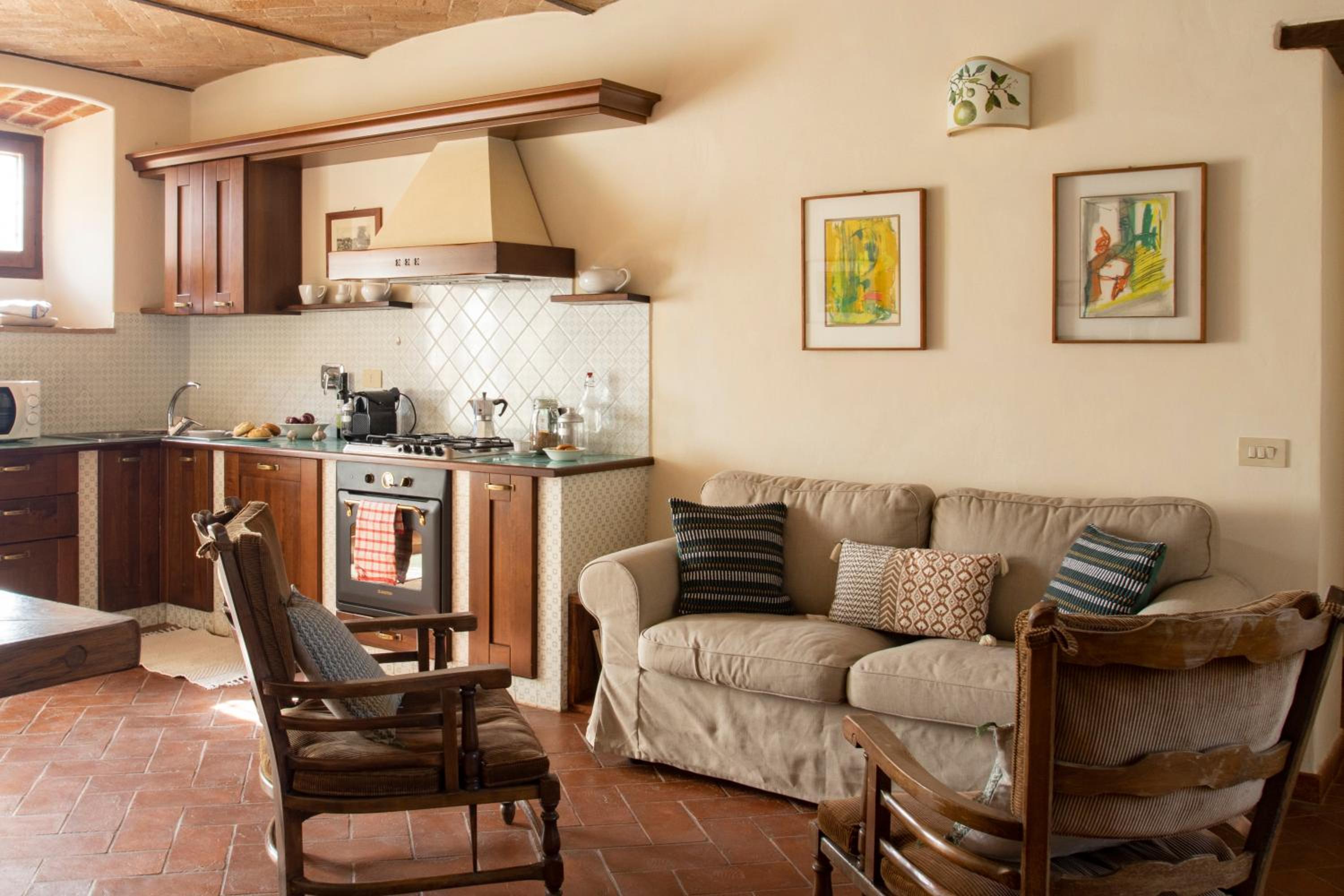 Two-Bedroom Apartment (4 Adults) photo 3