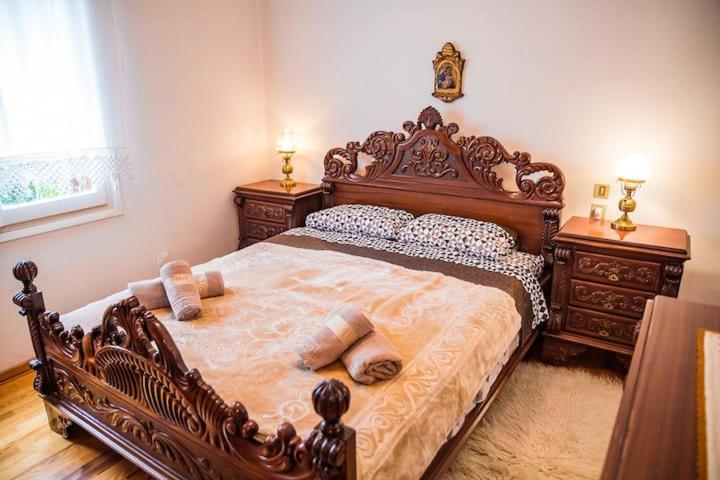 Three-Bedroom Apartment - Photo 34