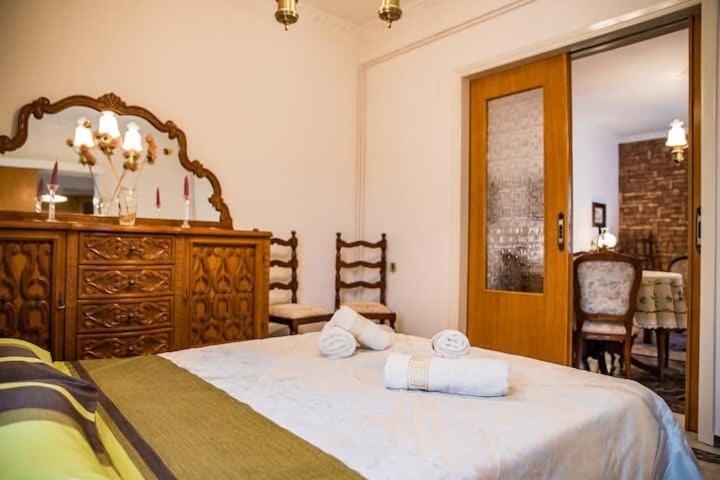 Three-Bedroom Apartment - Photo 36