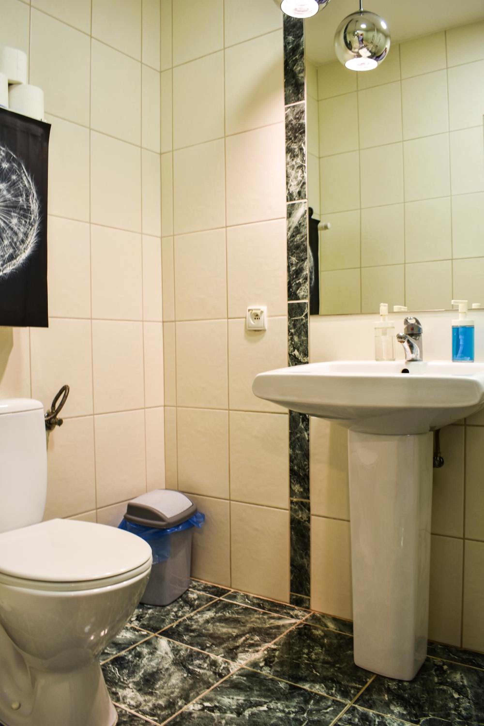 Triple Room - Photo 7