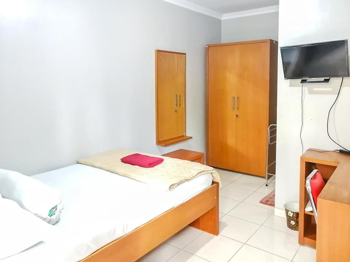 Standard Double Room - Photo 4