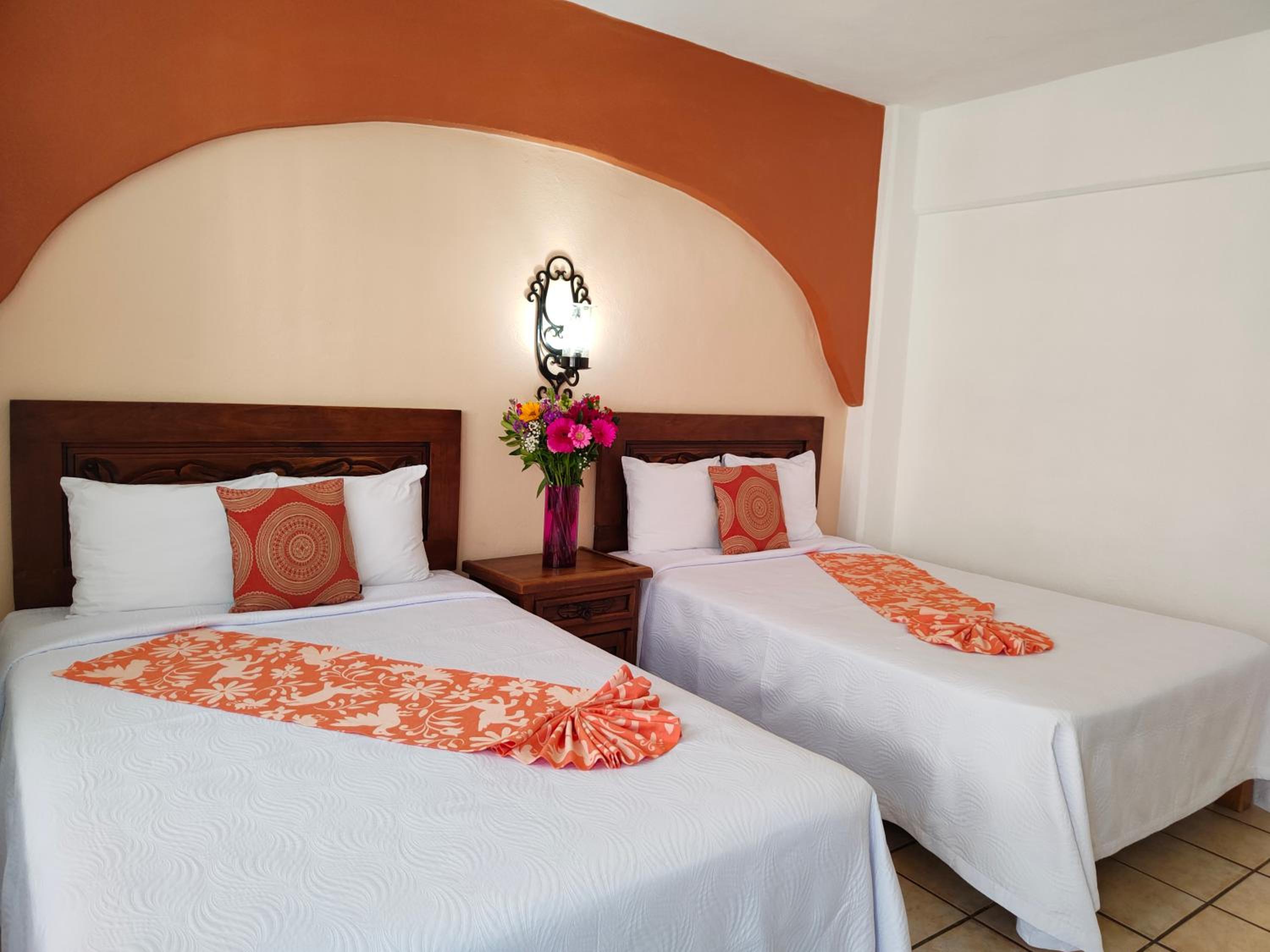 Twin Room - Photo 4