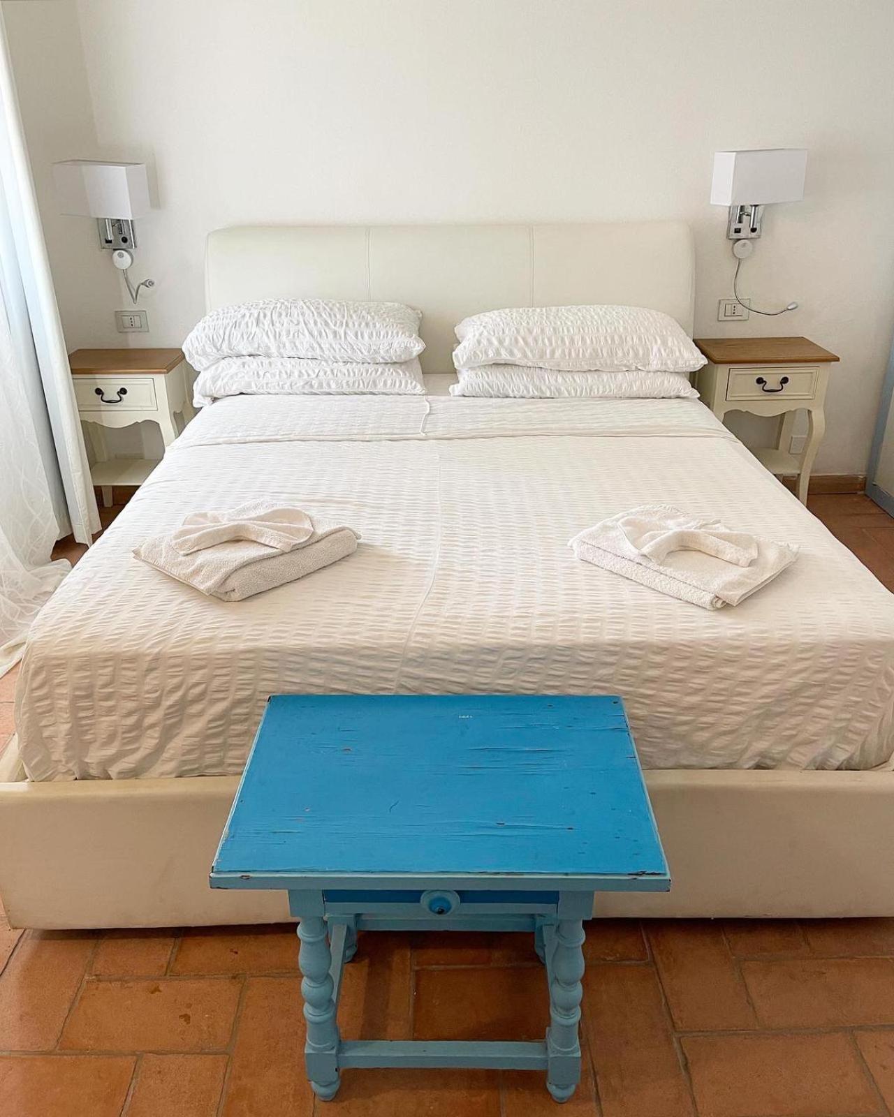 Standard Triple Room photo 2