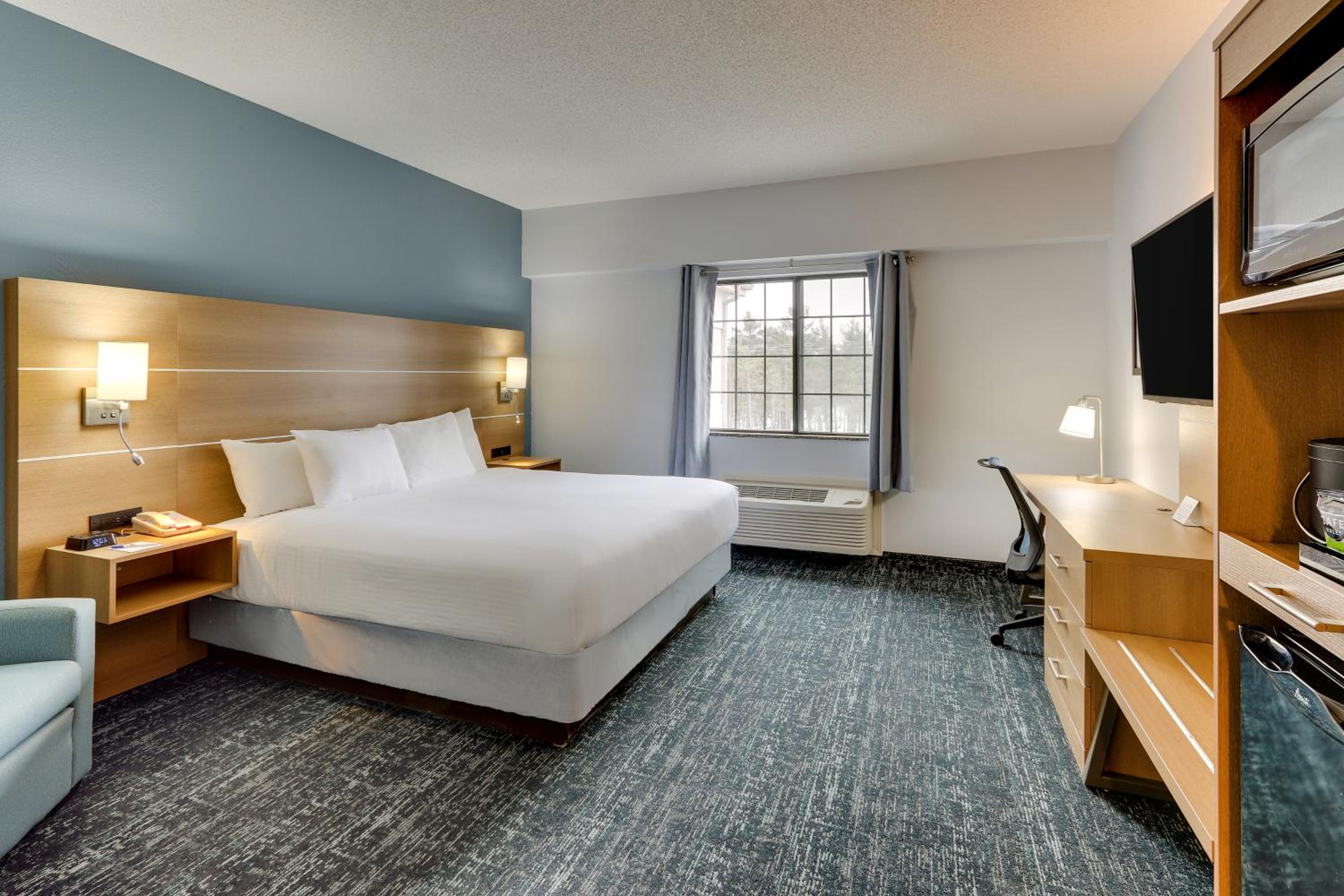 Standard King Room