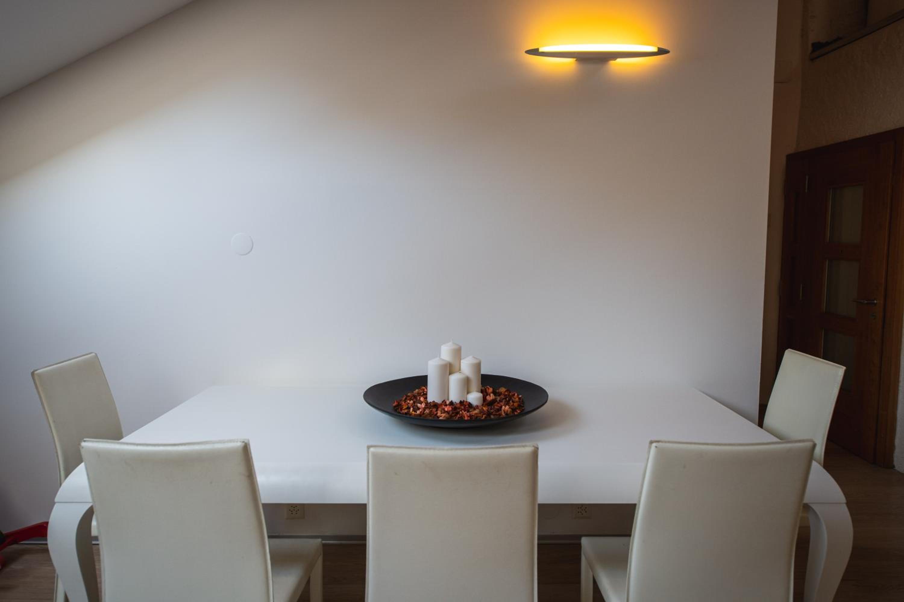 Three-Bedroom Apartment - Photo 20