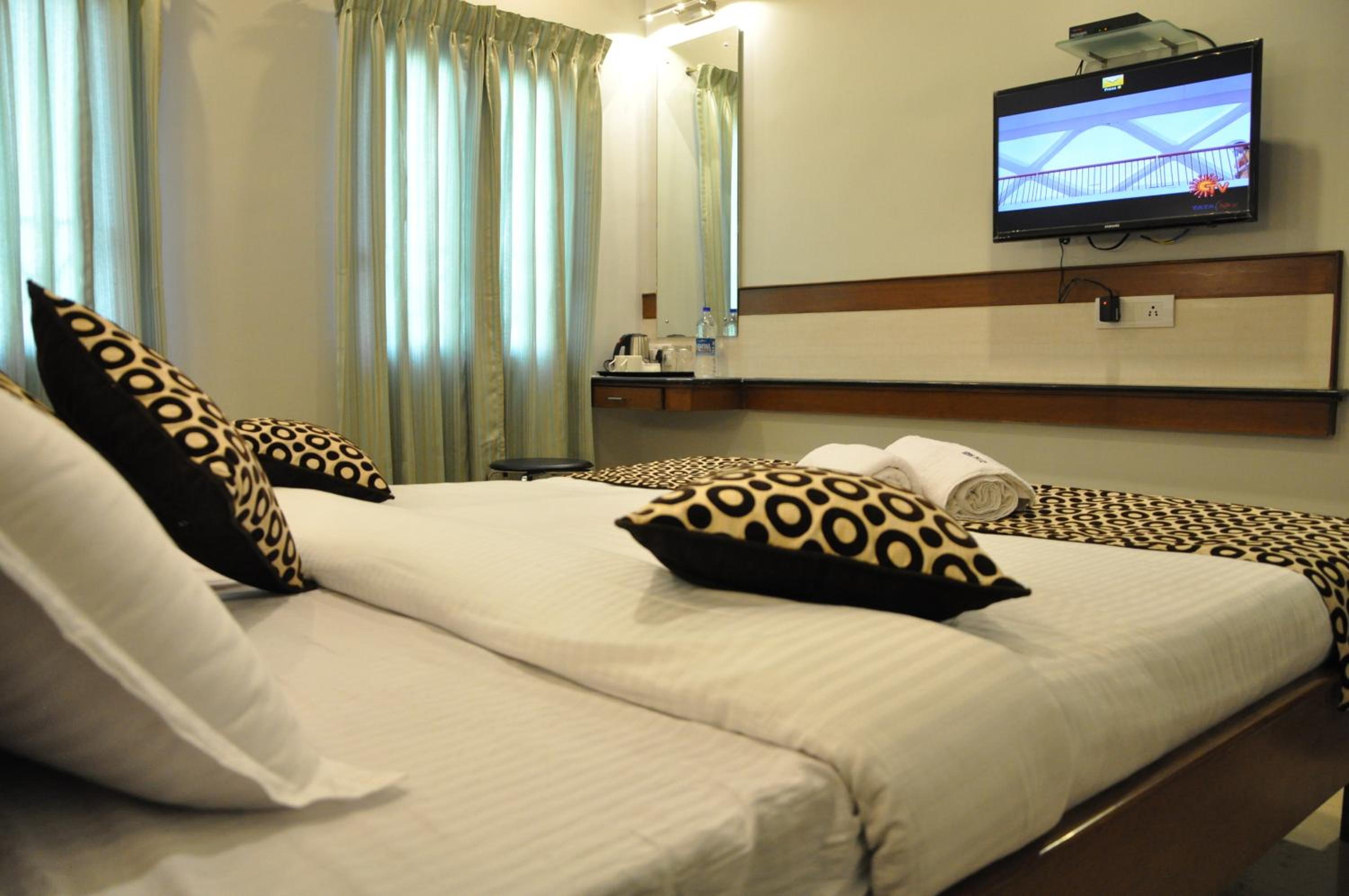 Deluxe Double Room photo 2