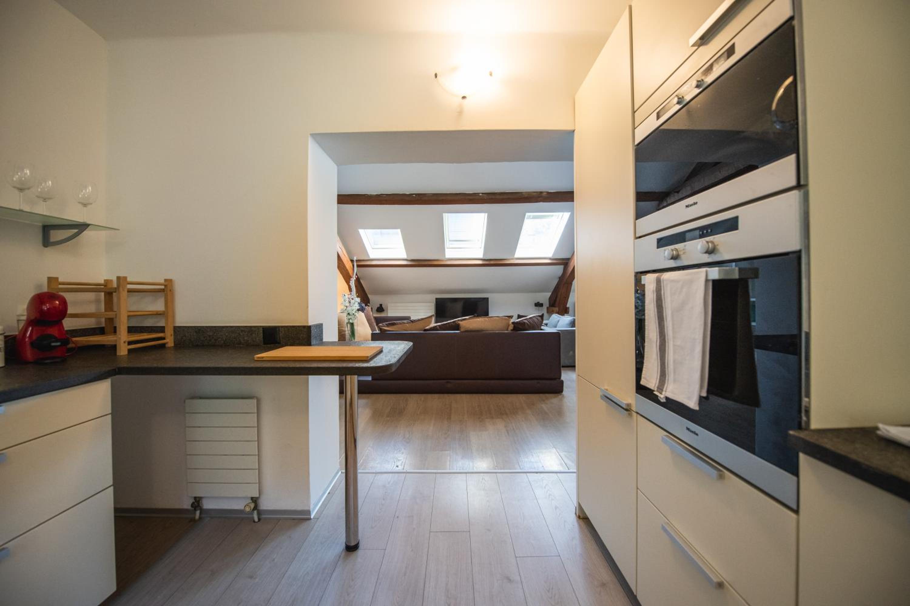 Three-Bedroom Apartment - Photo 4