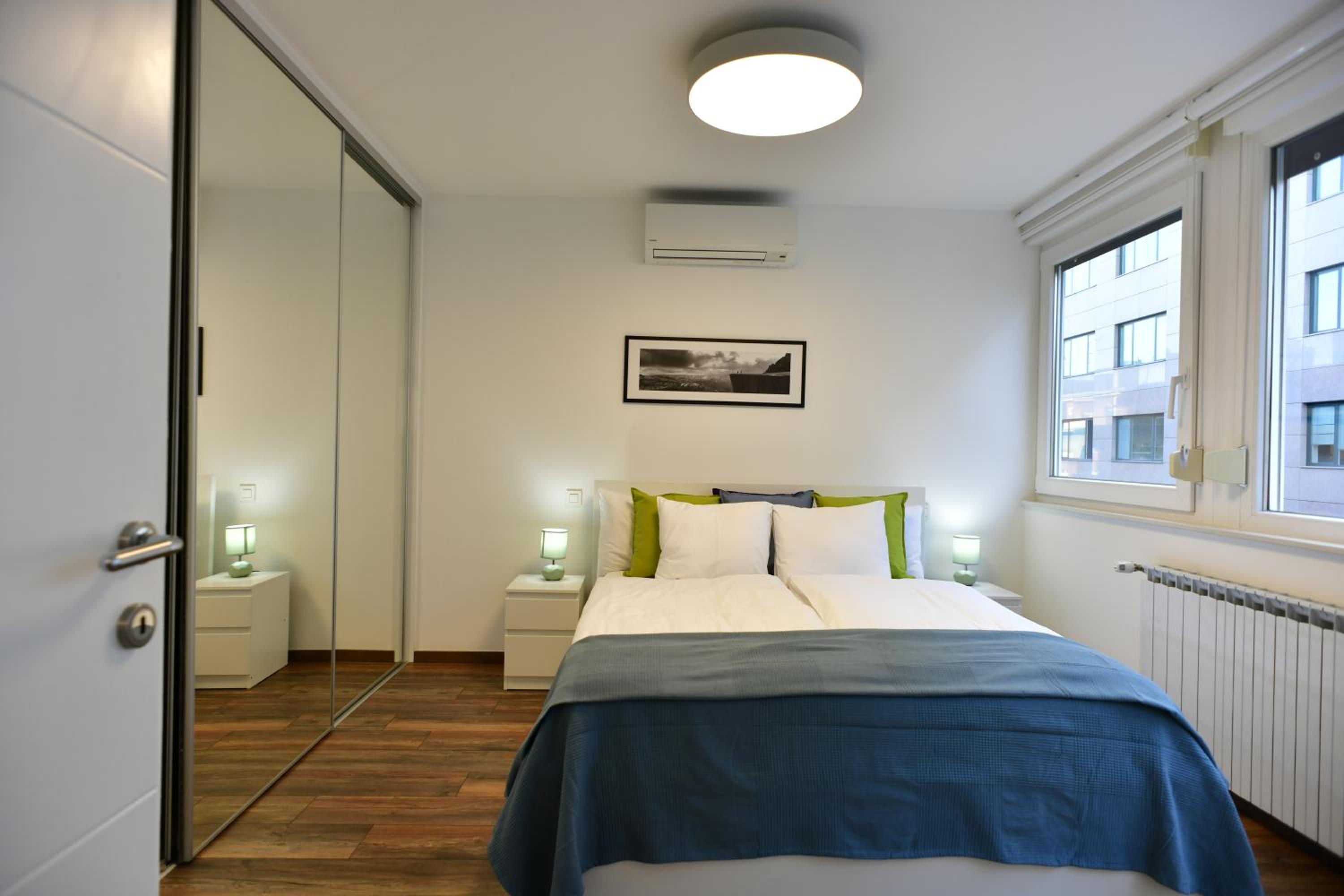 Two-Bedroom Apartment - Photo 4