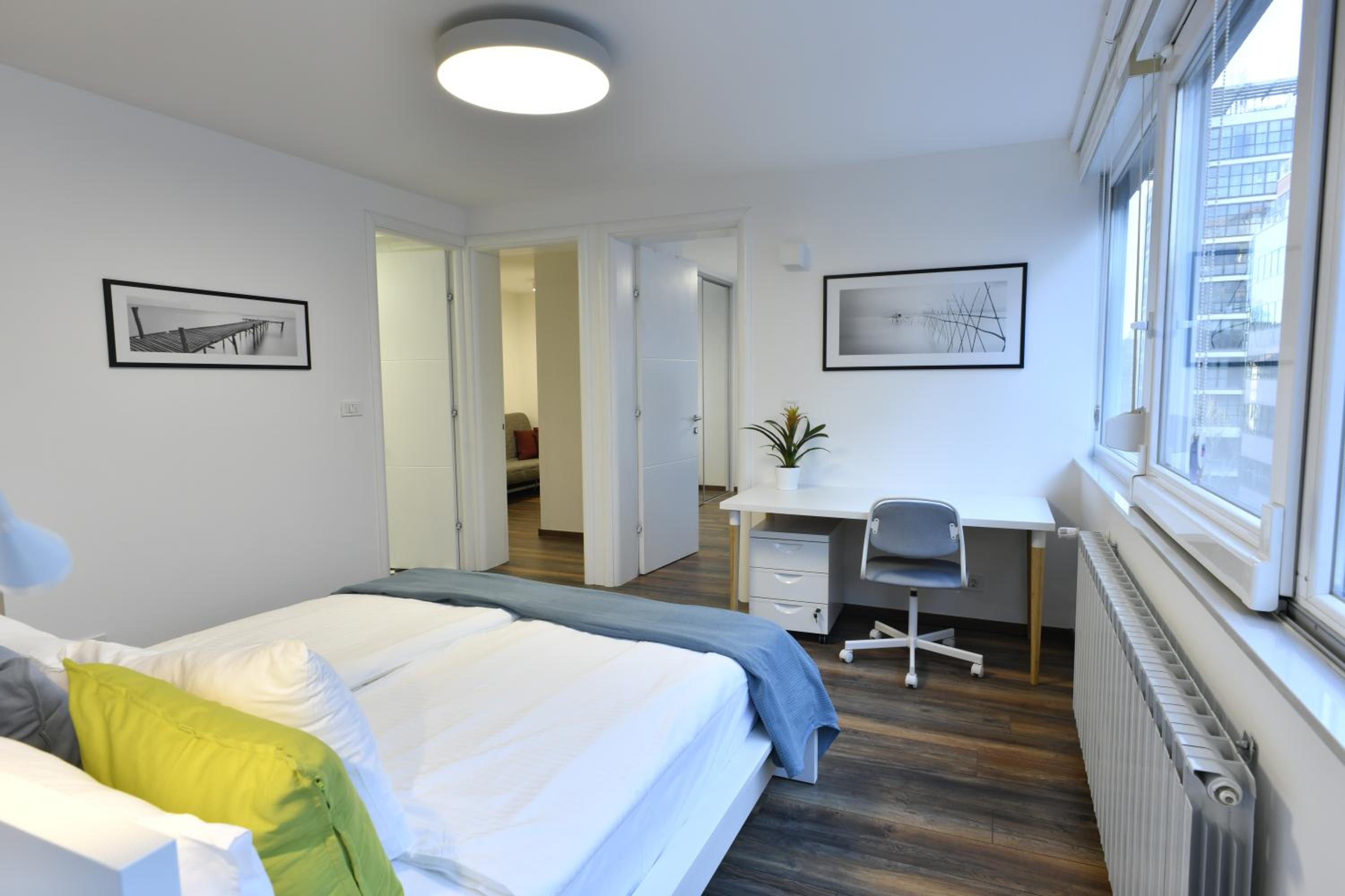 Two-Bedroom Apartment - Photo 15