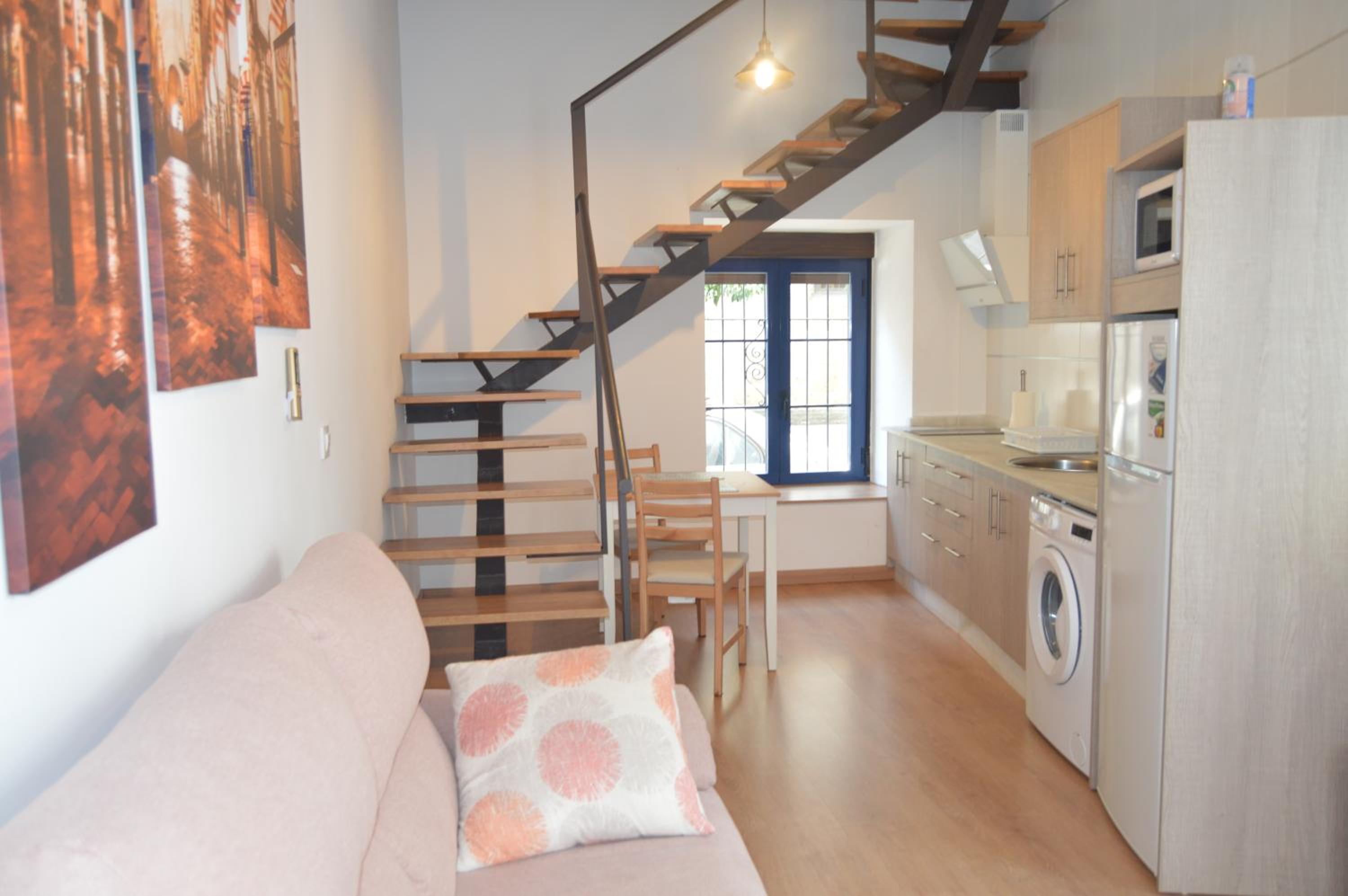 Duplex Apartment - Photo 22