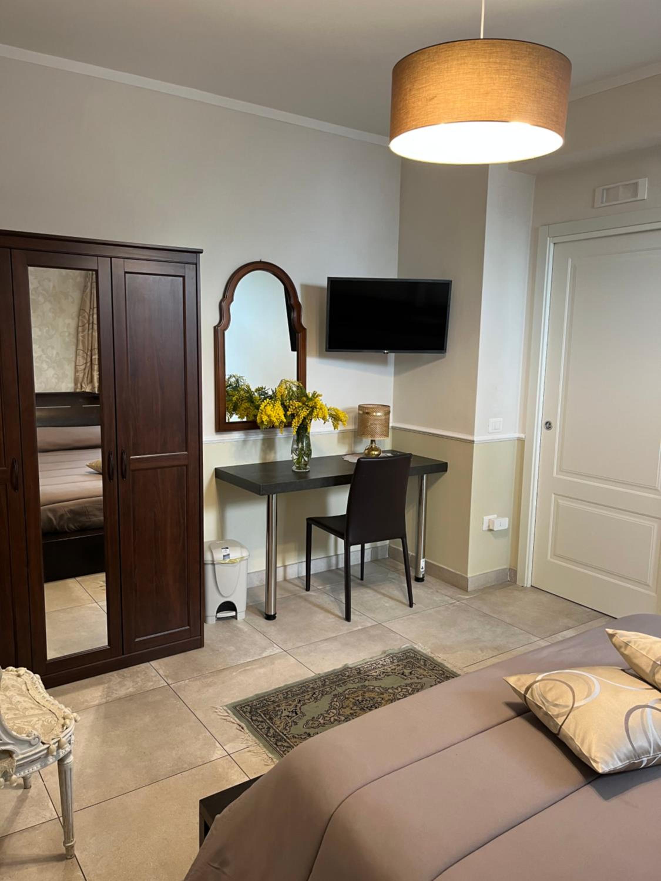 Deluxe Double Room photo 3