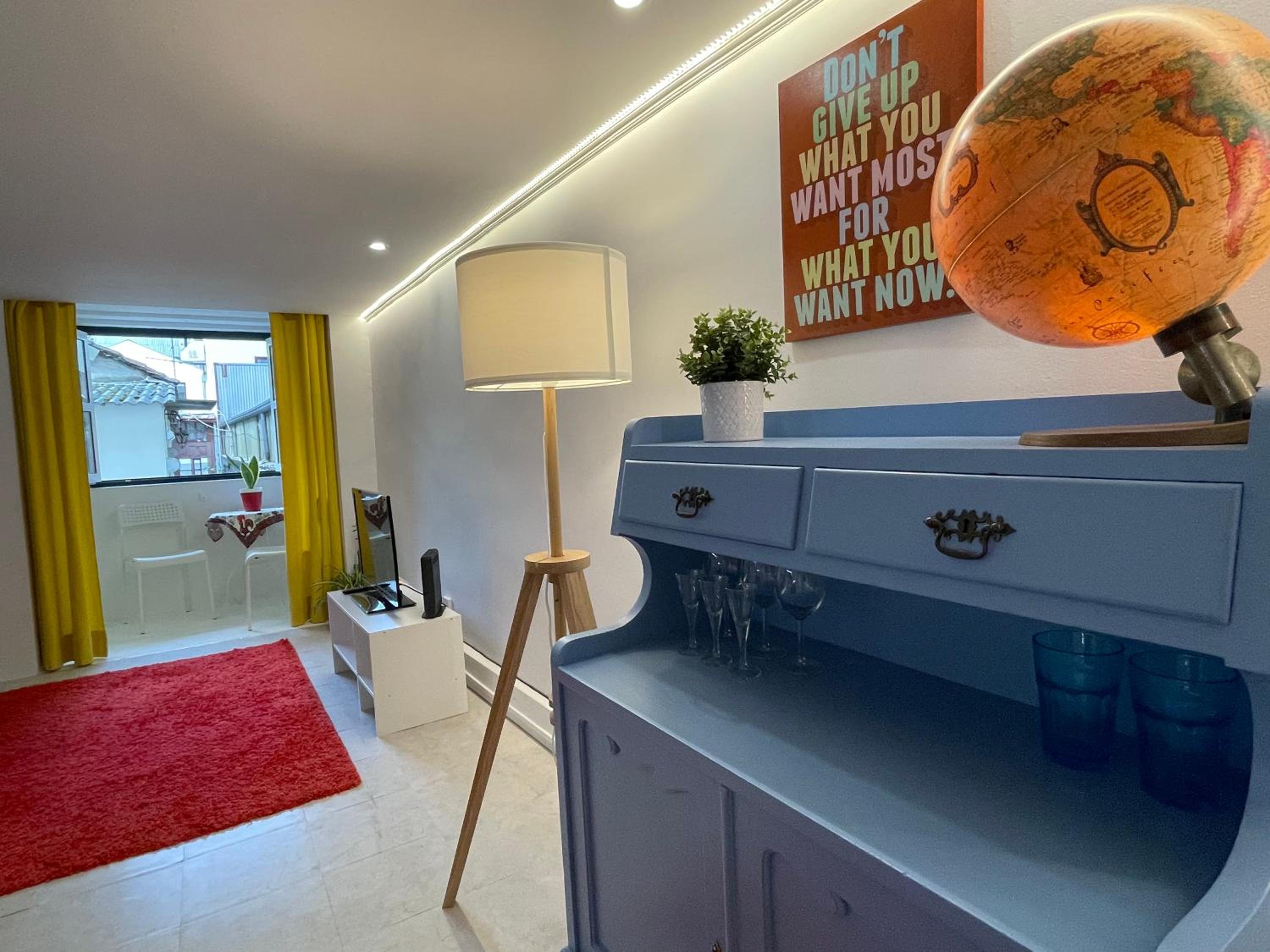 One-Bedroom Apartment - Photo 35