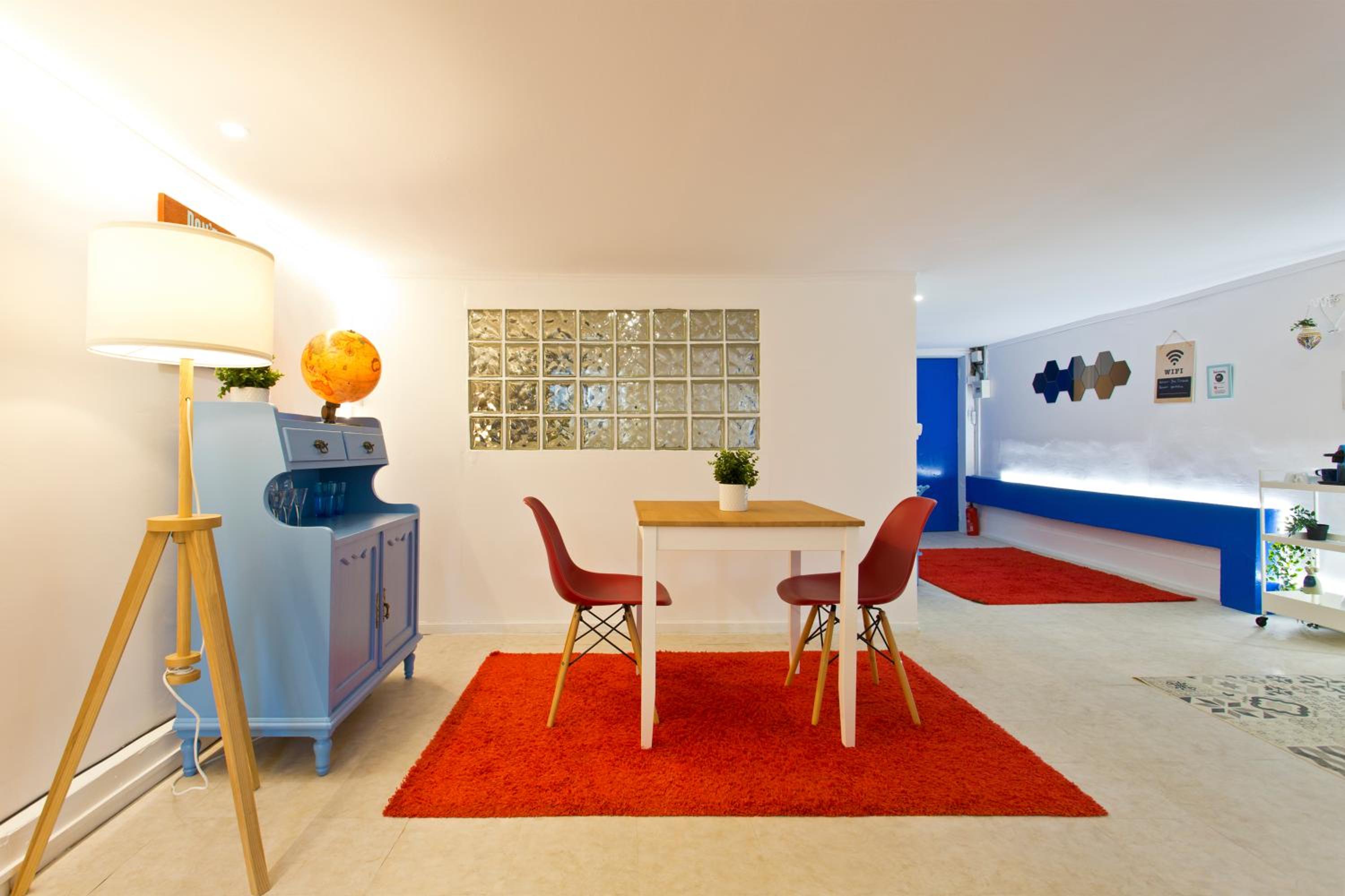 One-Bedroom Apartment - Photo 41