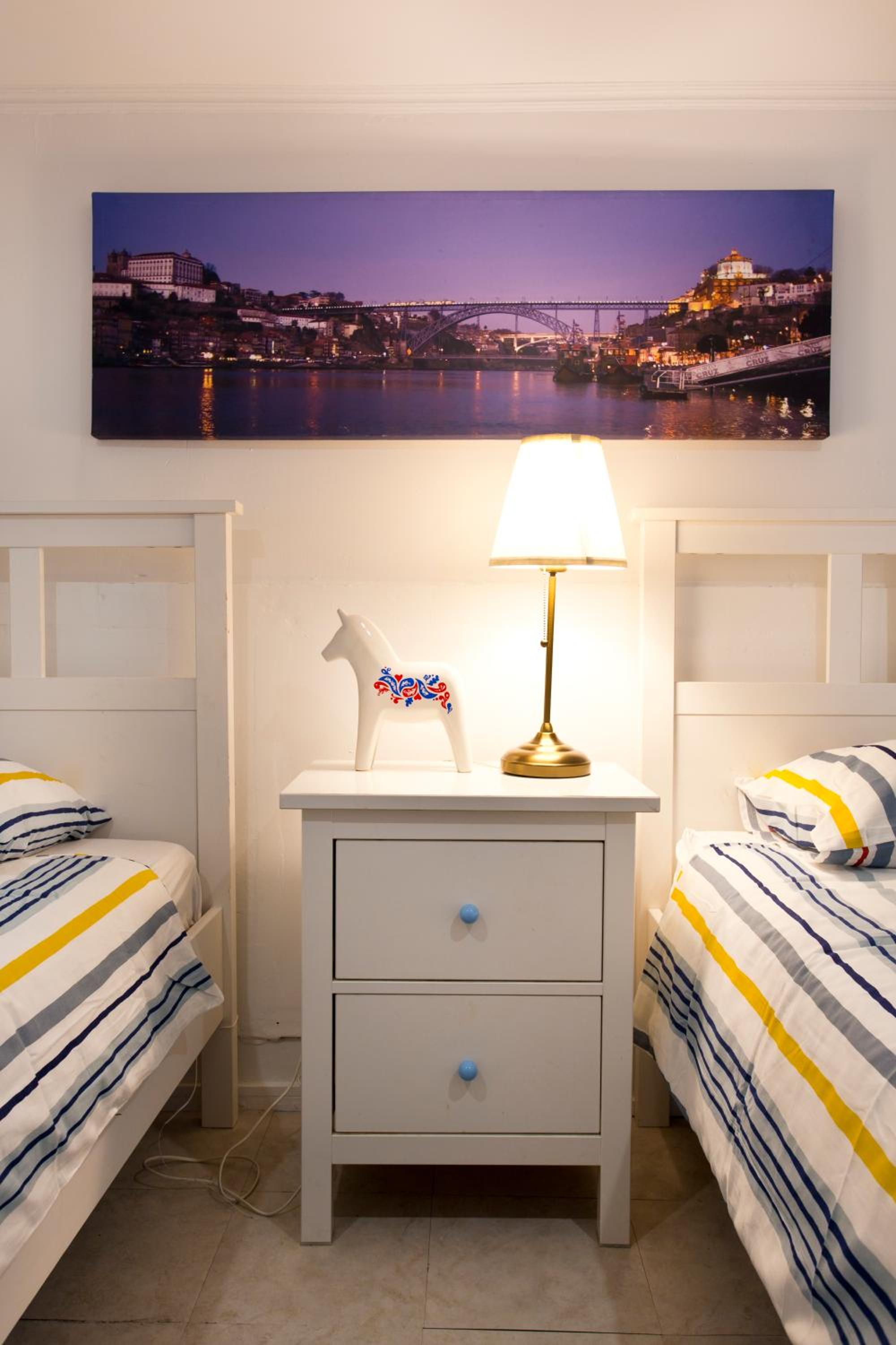 One-Bedroom Apartment - Photo 9