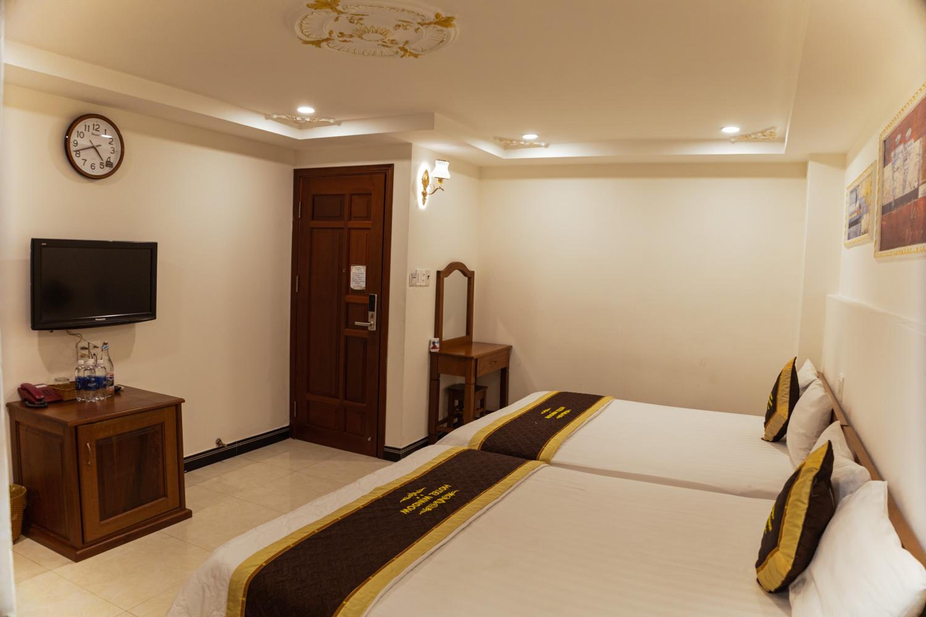 Standard Quadruple Room - Photo 13